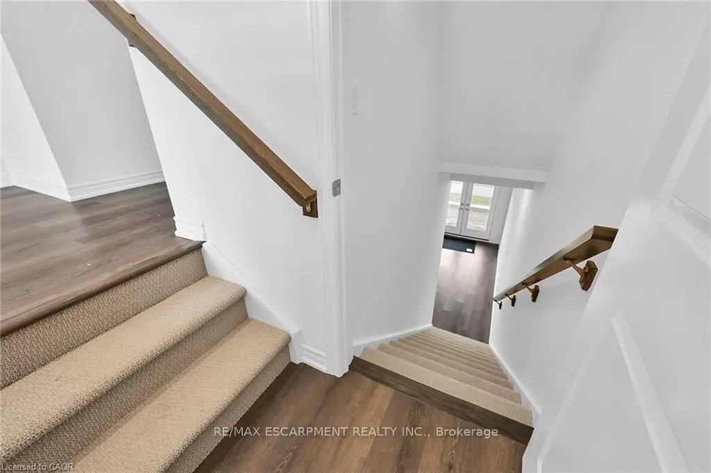 120 COURT Drive #35