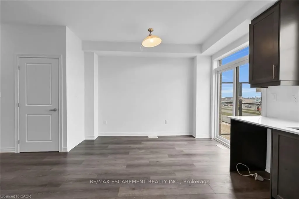 120 COURT Drive #35