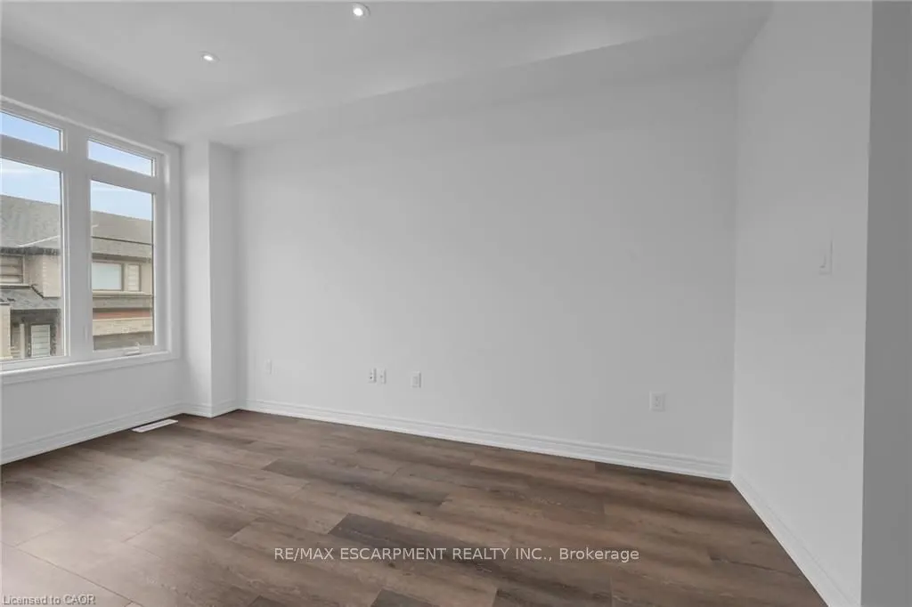 120 COURT Drive #35
