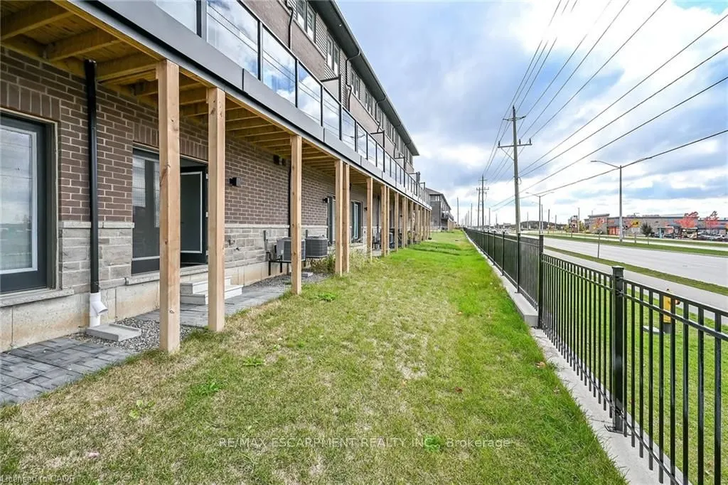 120 COURT Drive #35