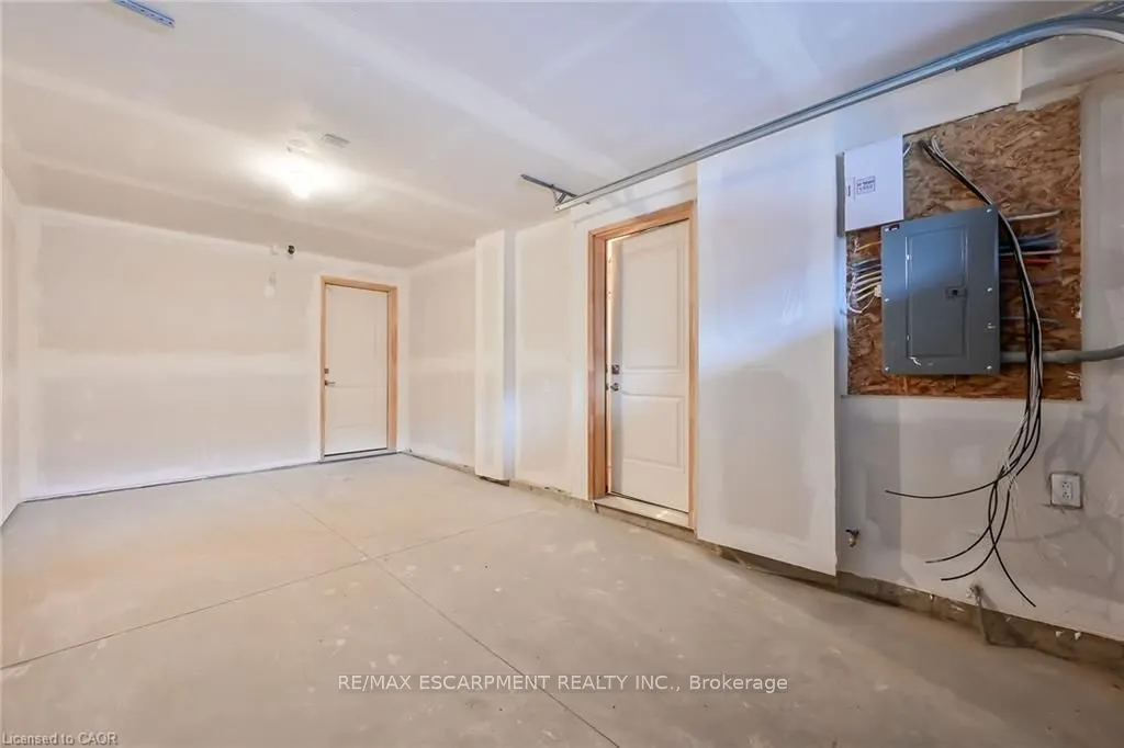120 COURT Drive #35
