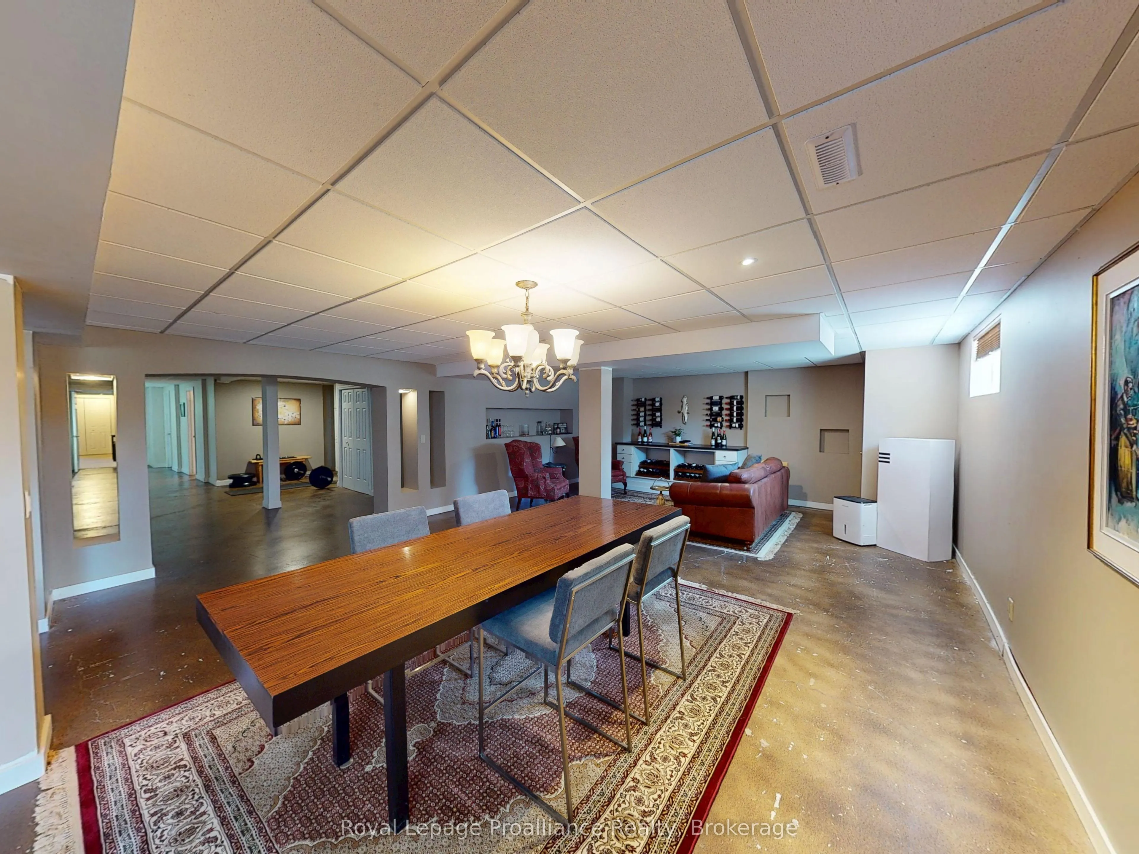 100 Bay Breeze Street