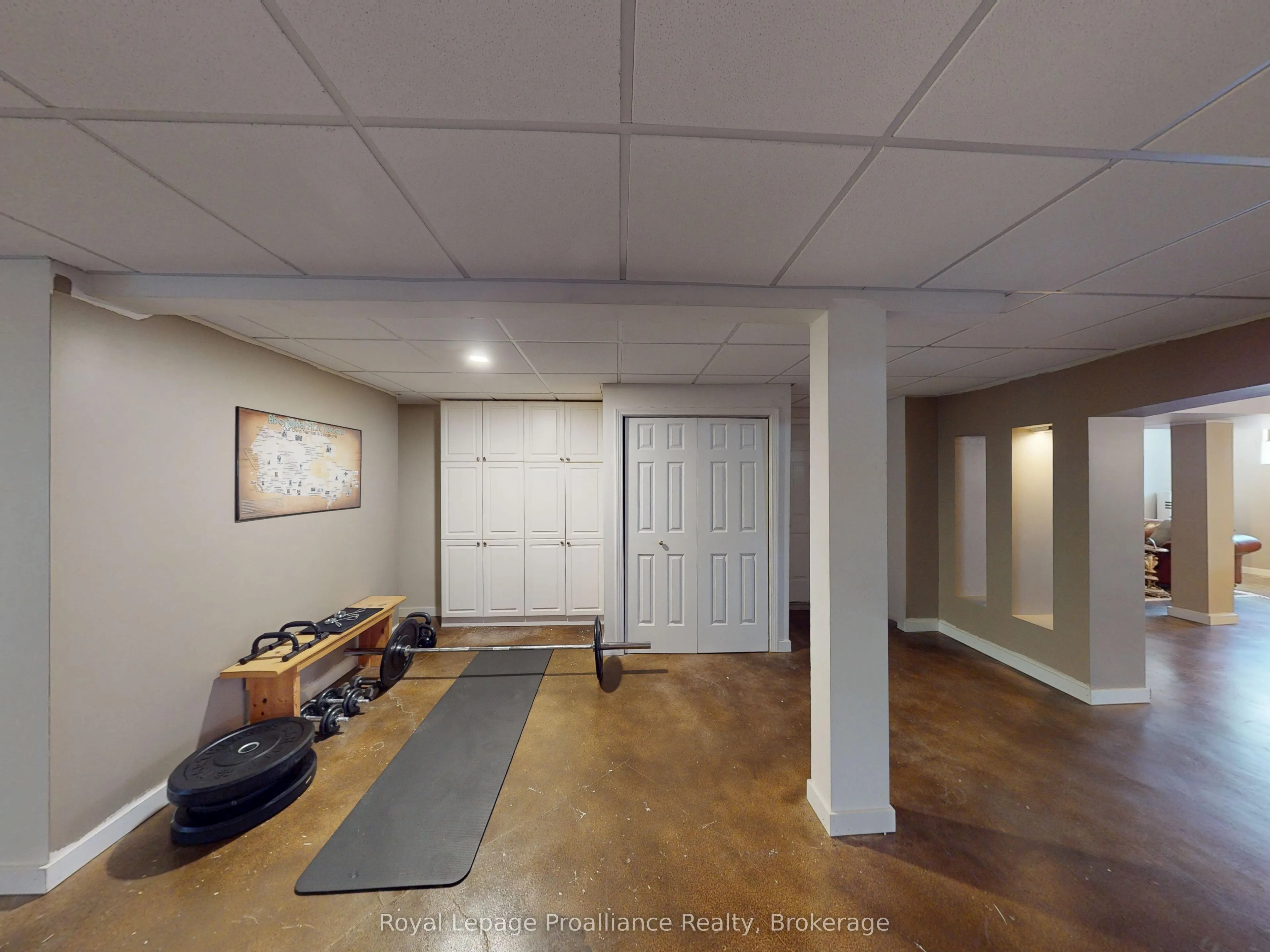 100 Bay Breeze Street