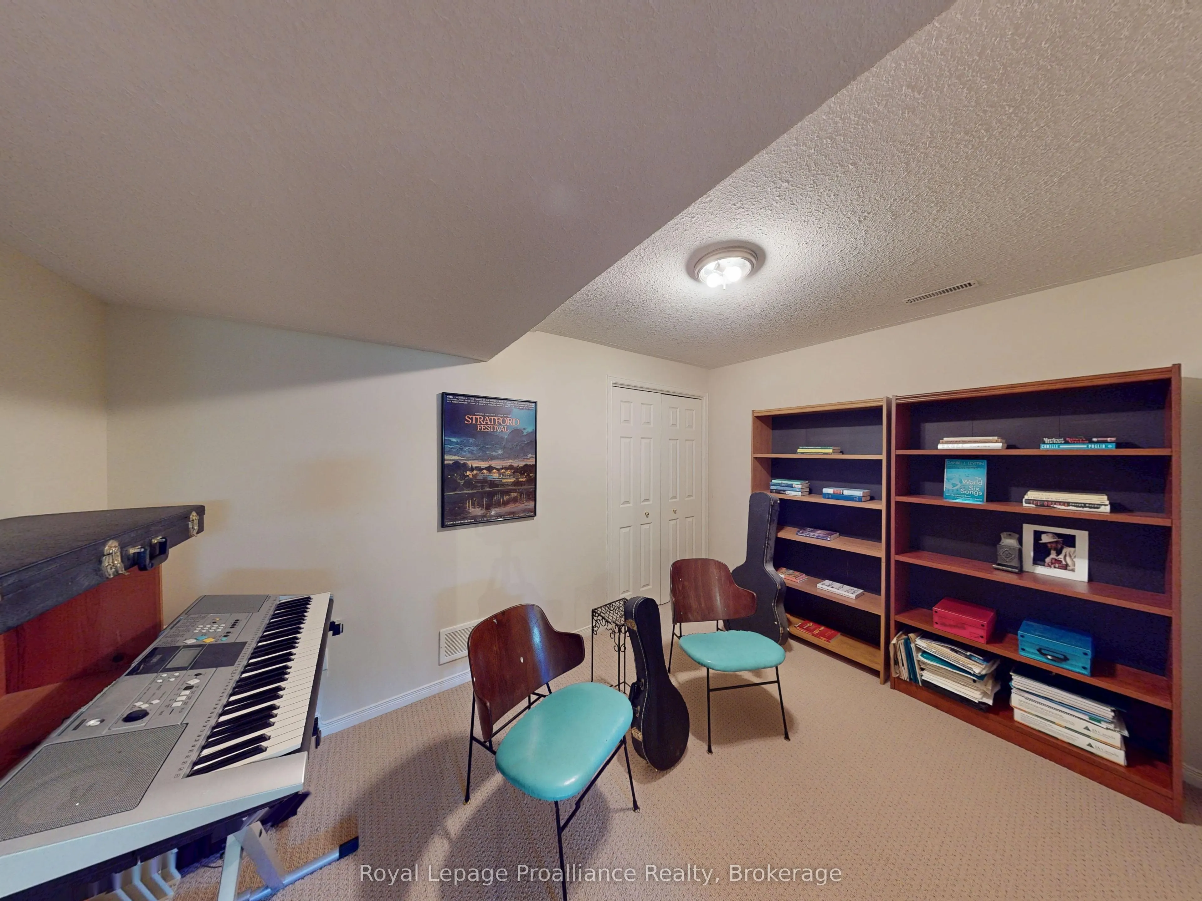 100 Bay Breeze Street