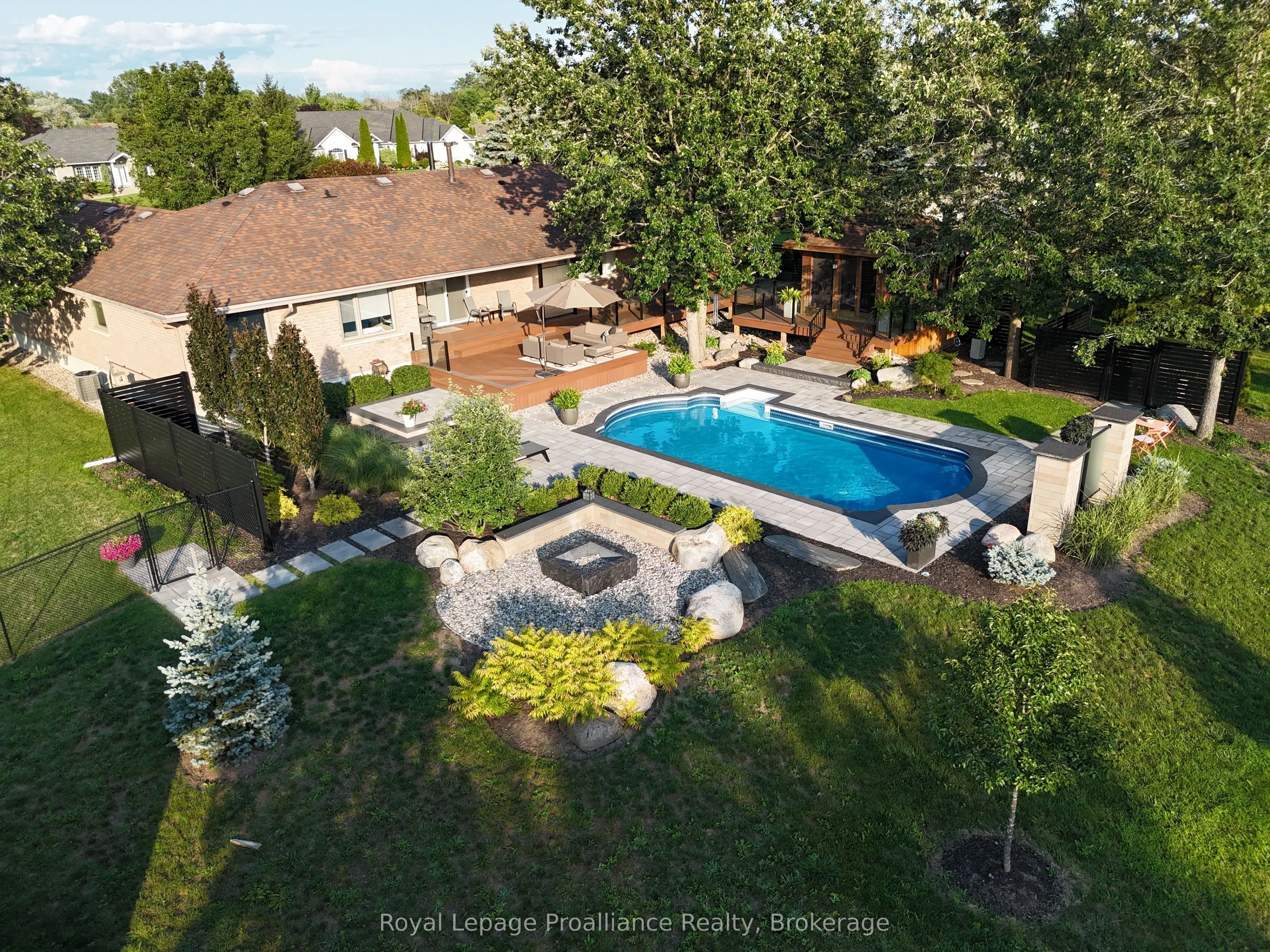 100 Bay Breeze Street