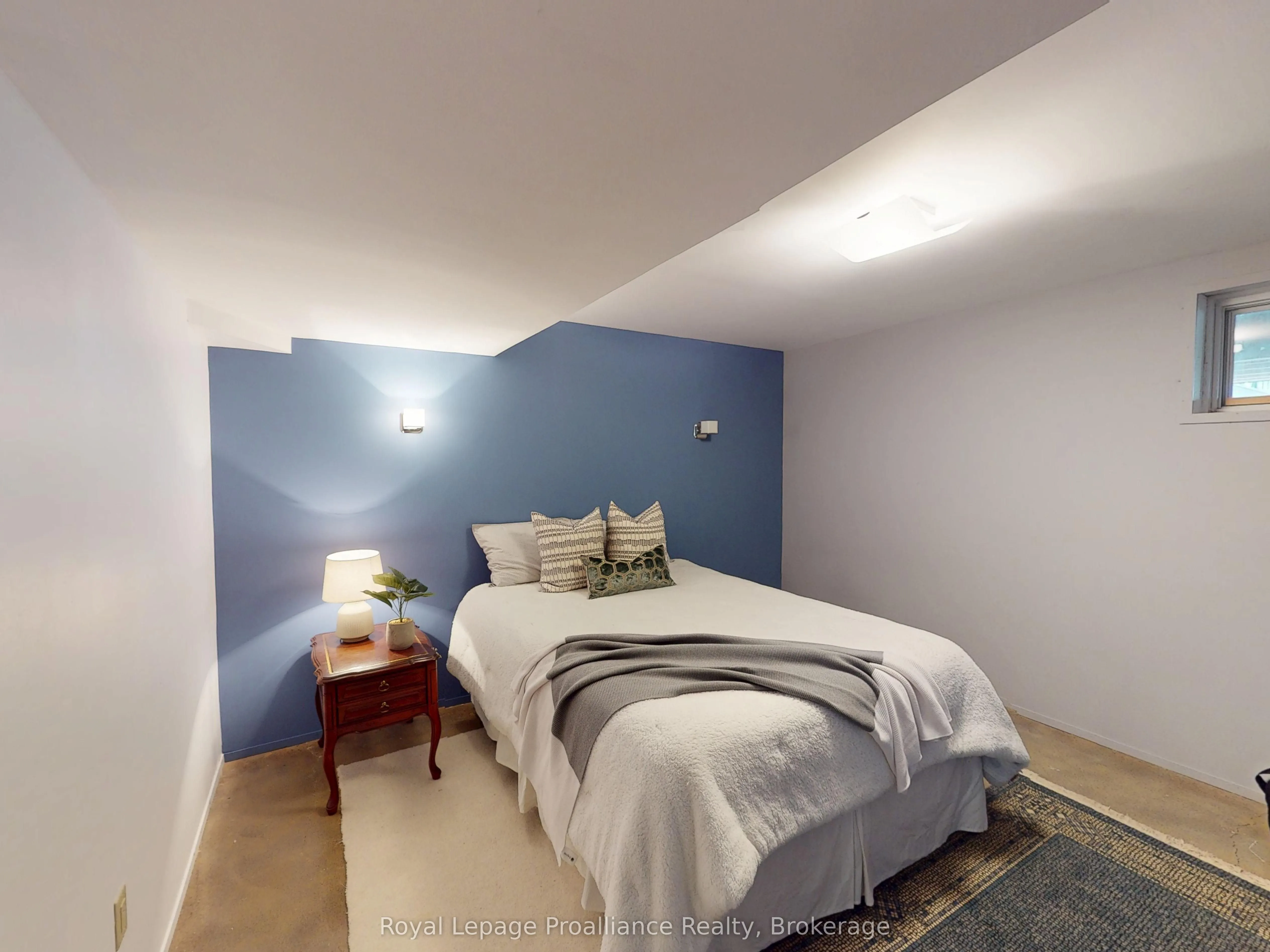 100 Bay Breeze Street