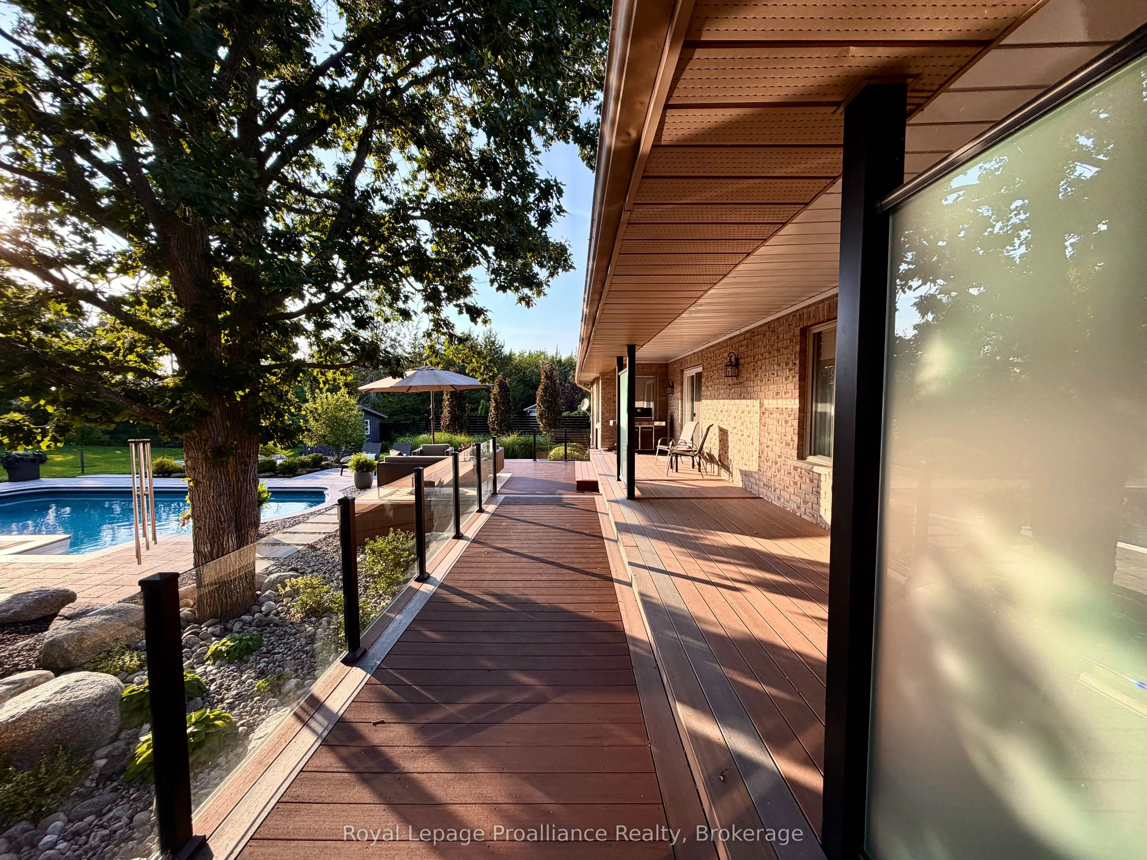 100 Bay Breeze Street