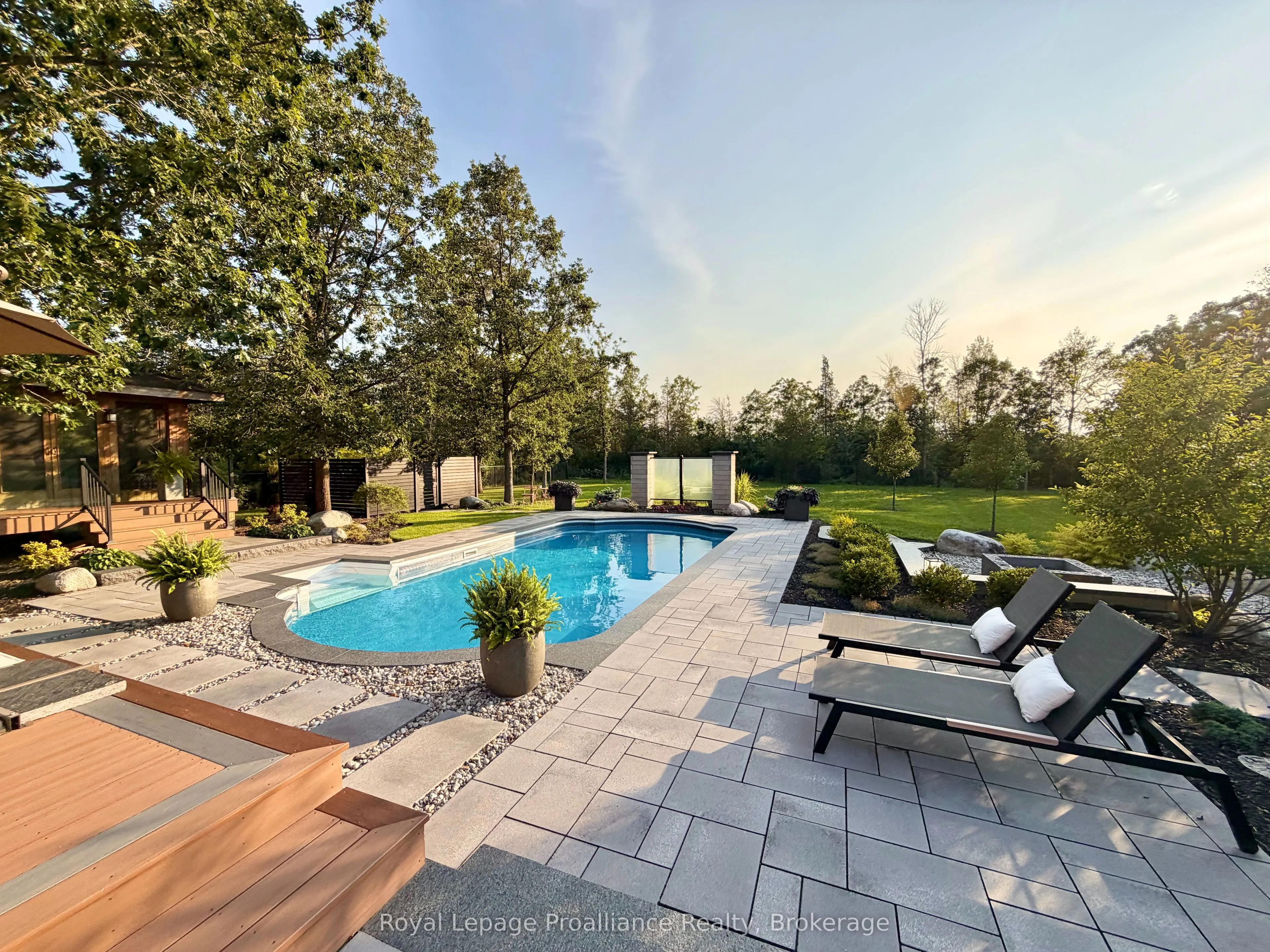 100 Bay Breeze Street