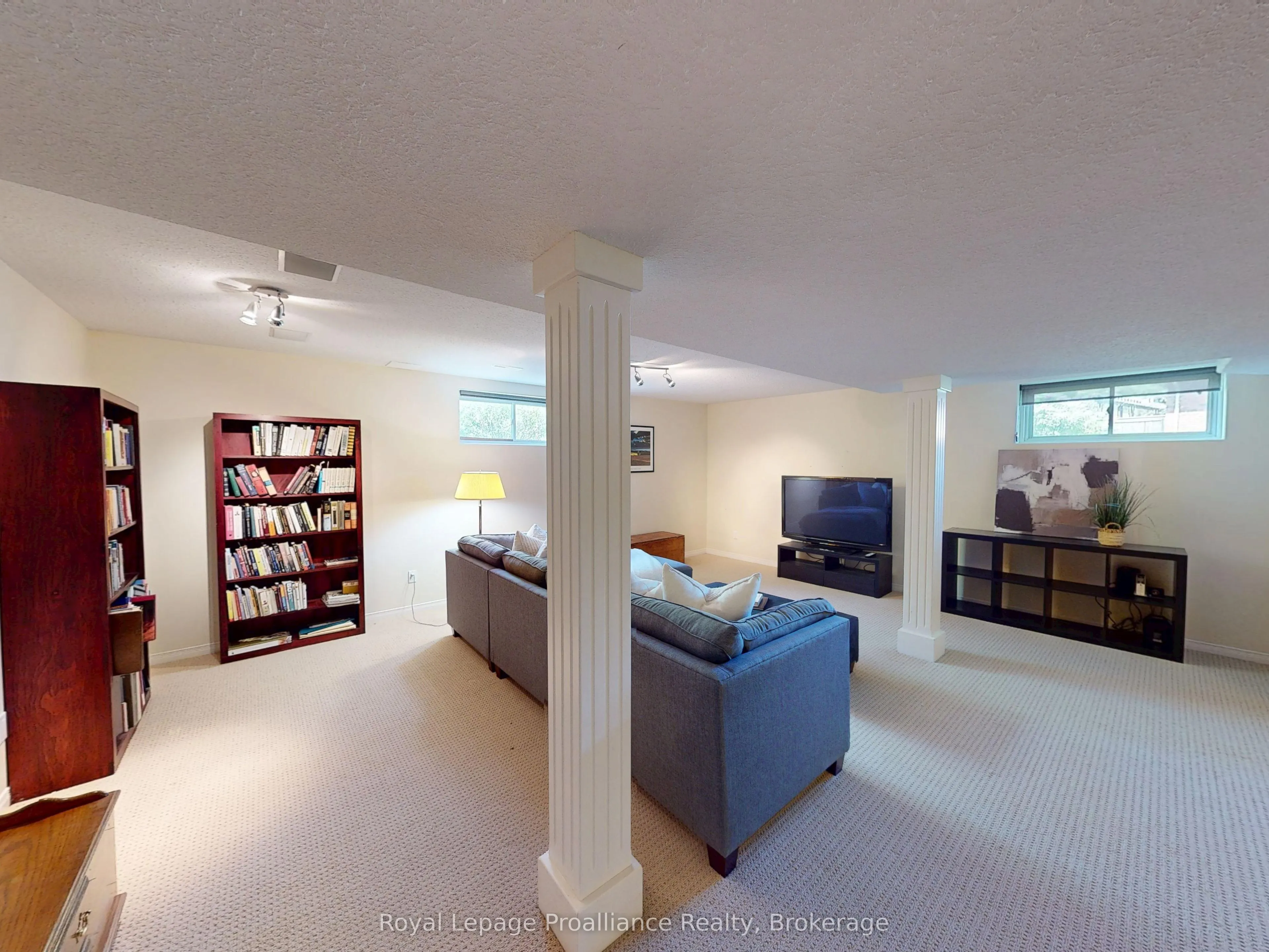 100 Bay Breeze Street
