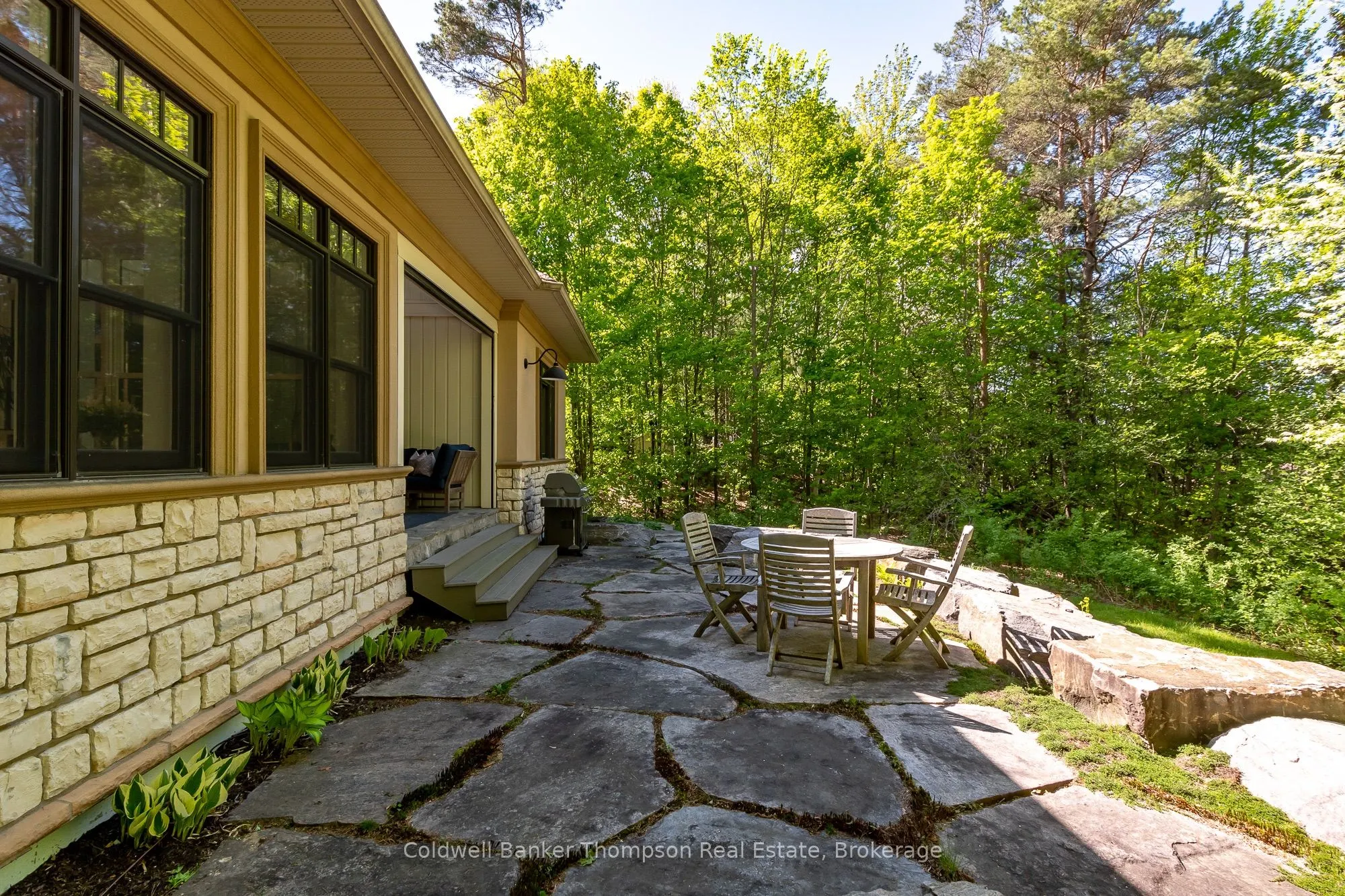 19 Silver Oaks Crescent