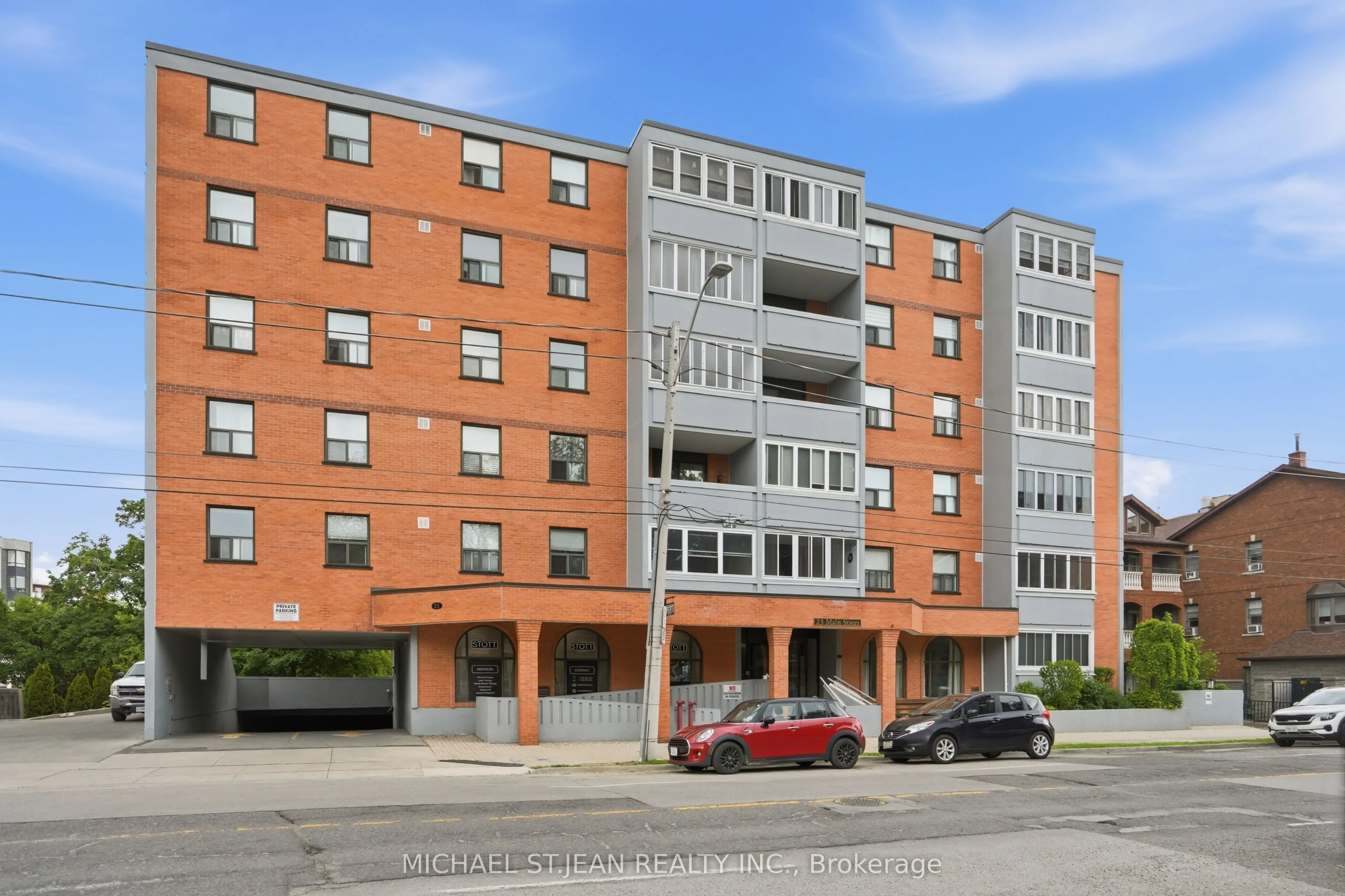 23 Main Street #404