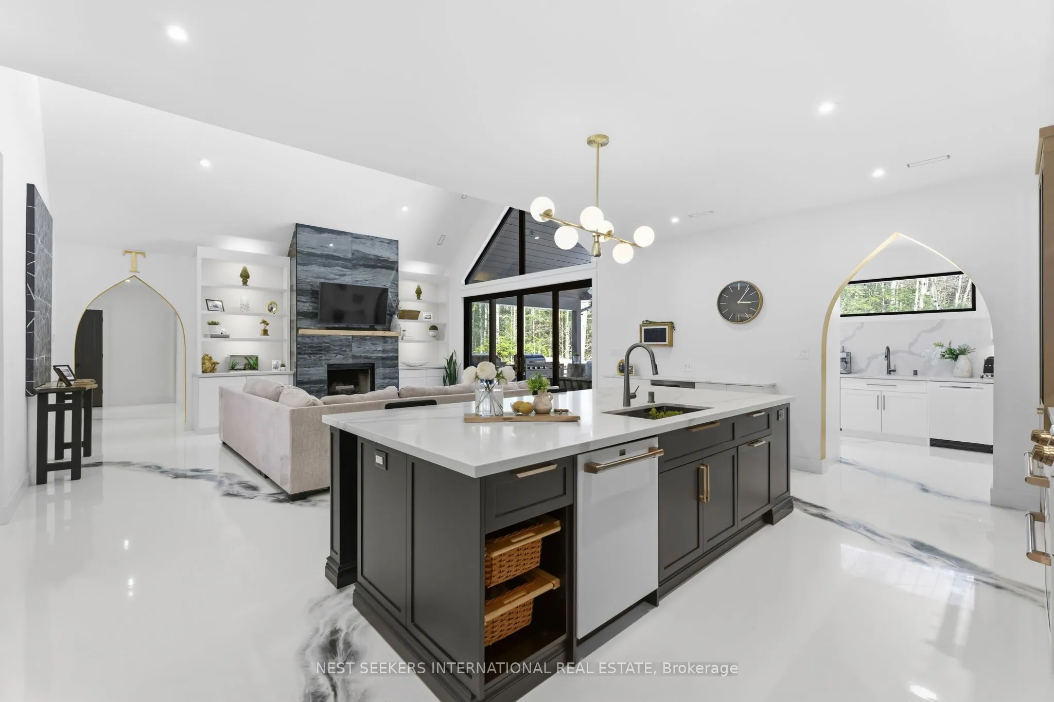 1017 Davis Drive