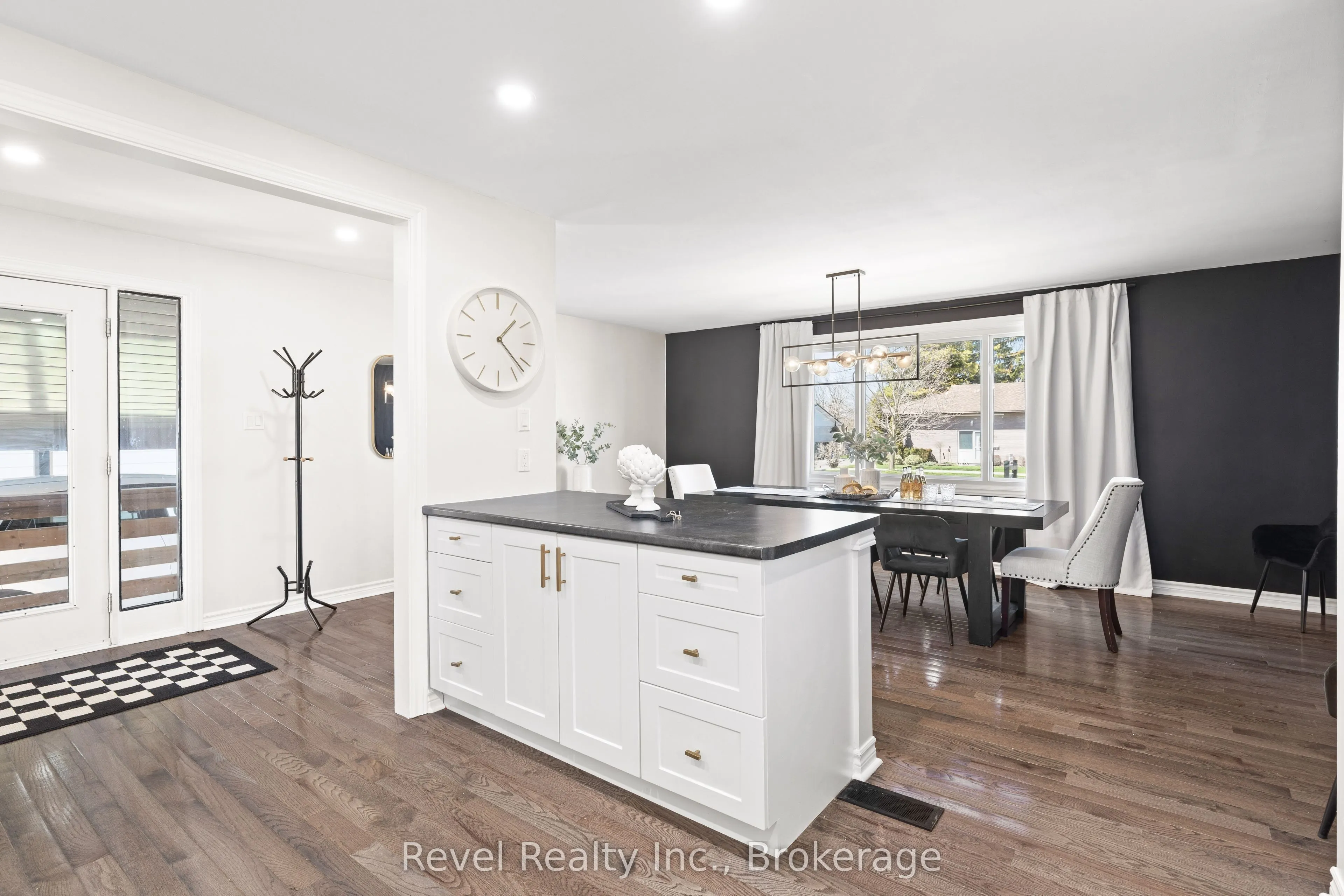 25 Riverview Road