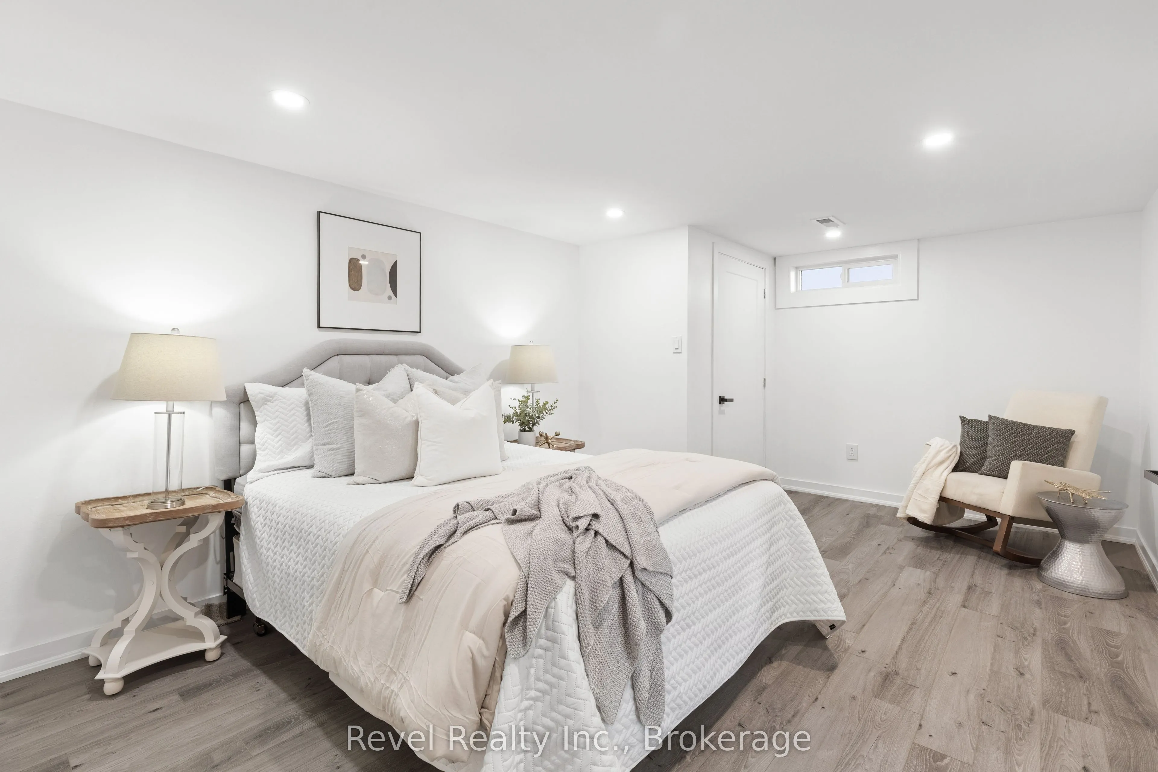 25 Riverview Road