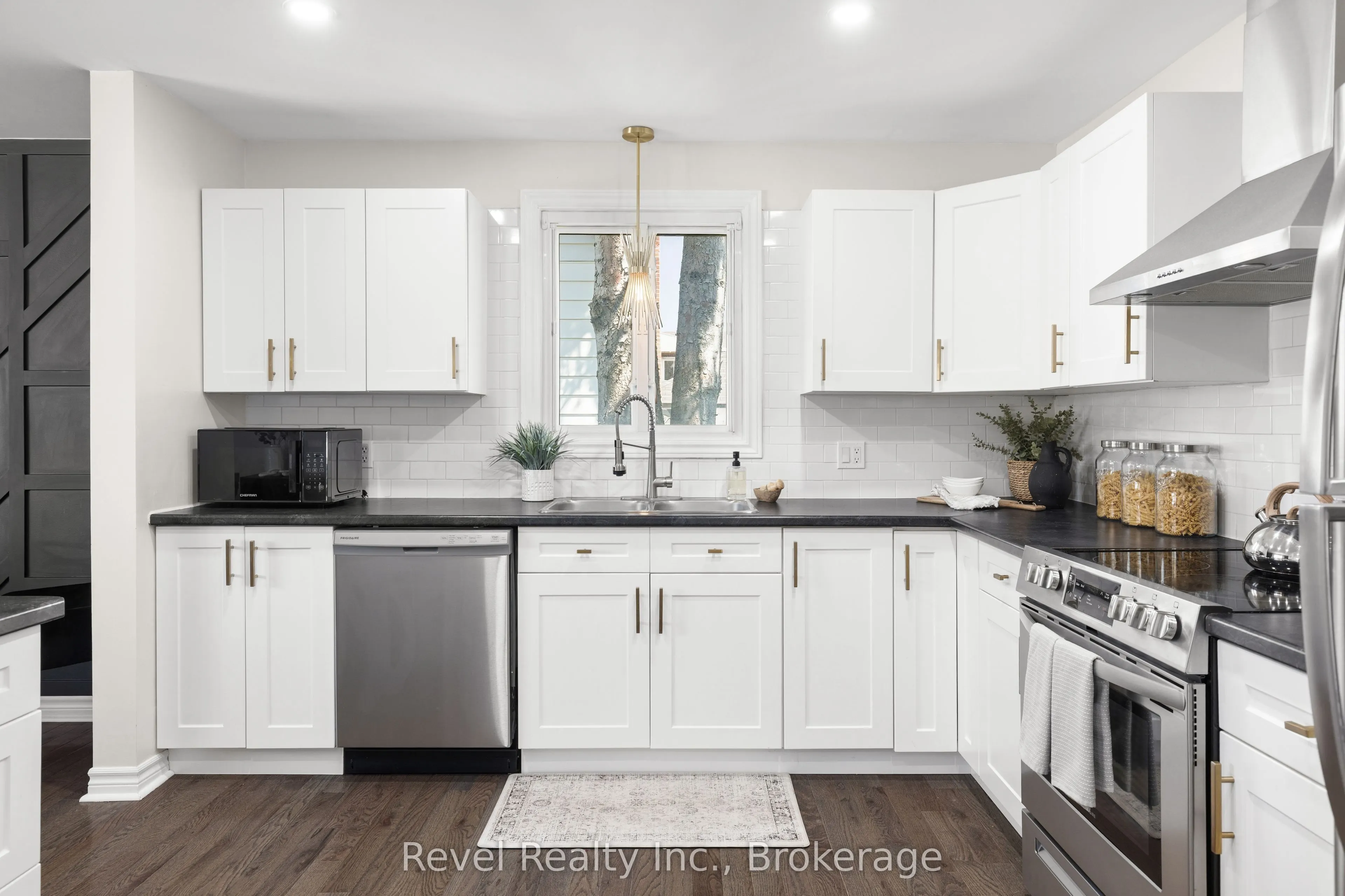 25 Riverview Road