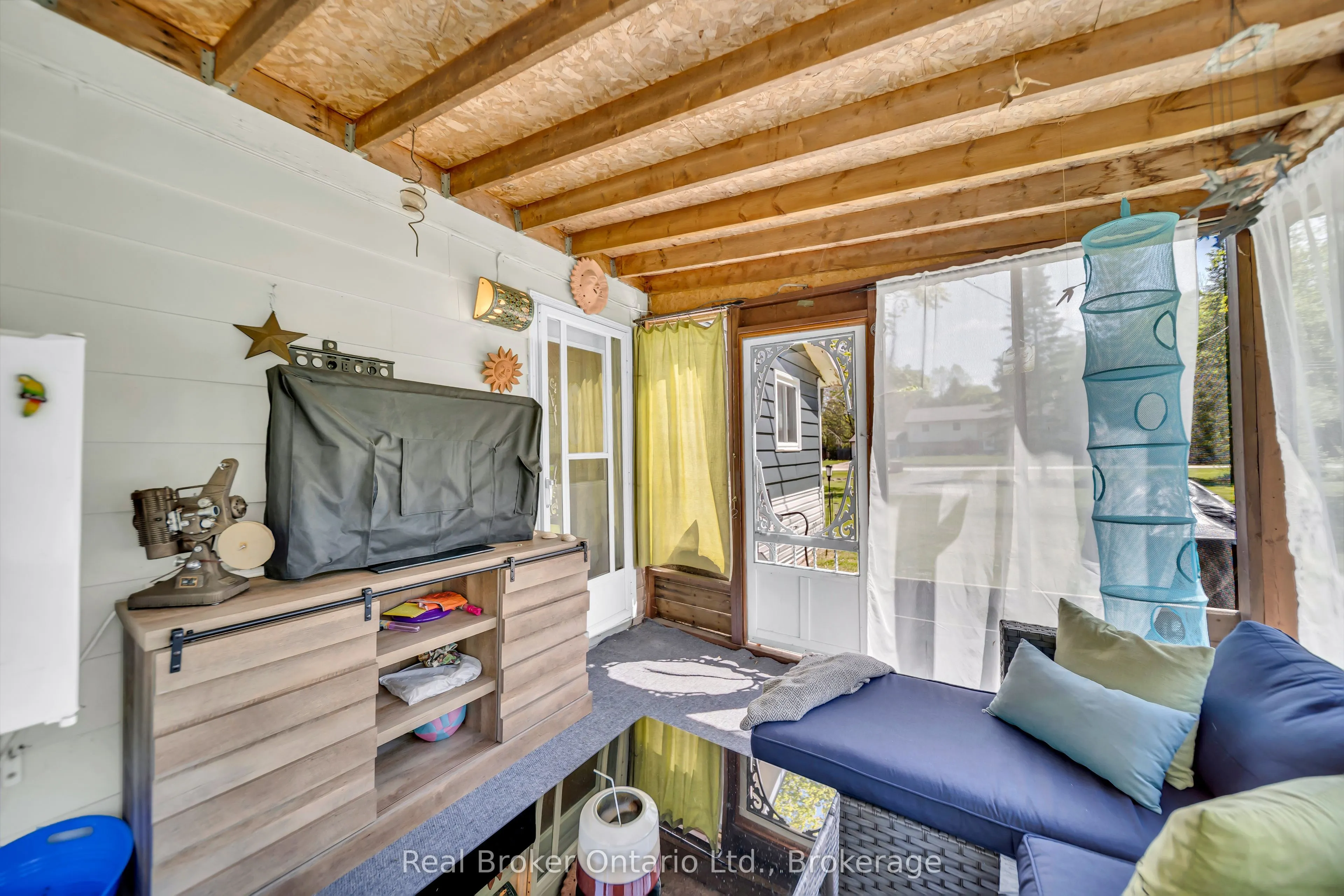 79 Mapleport Crescent