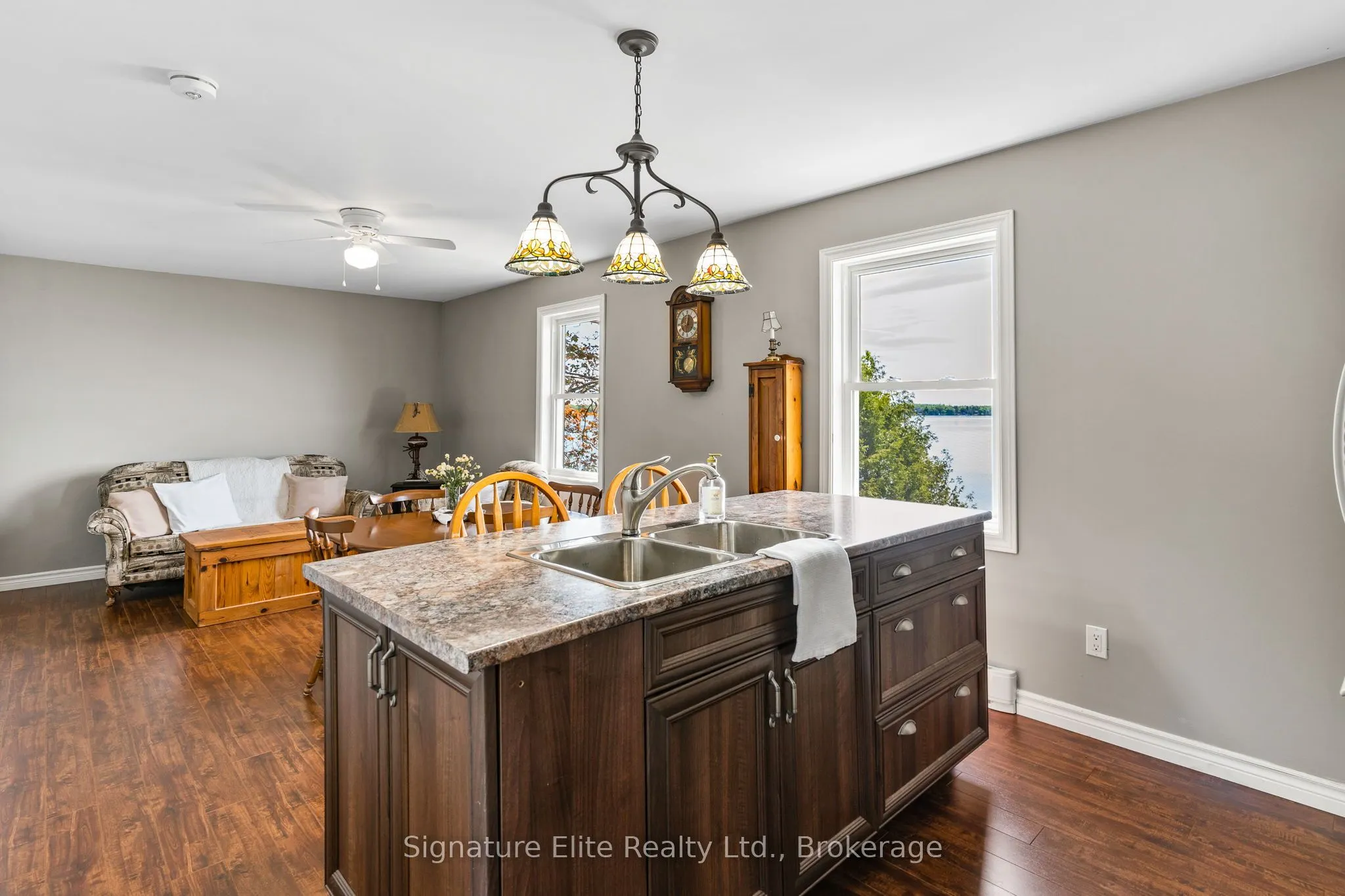 9 Fieldview Drive