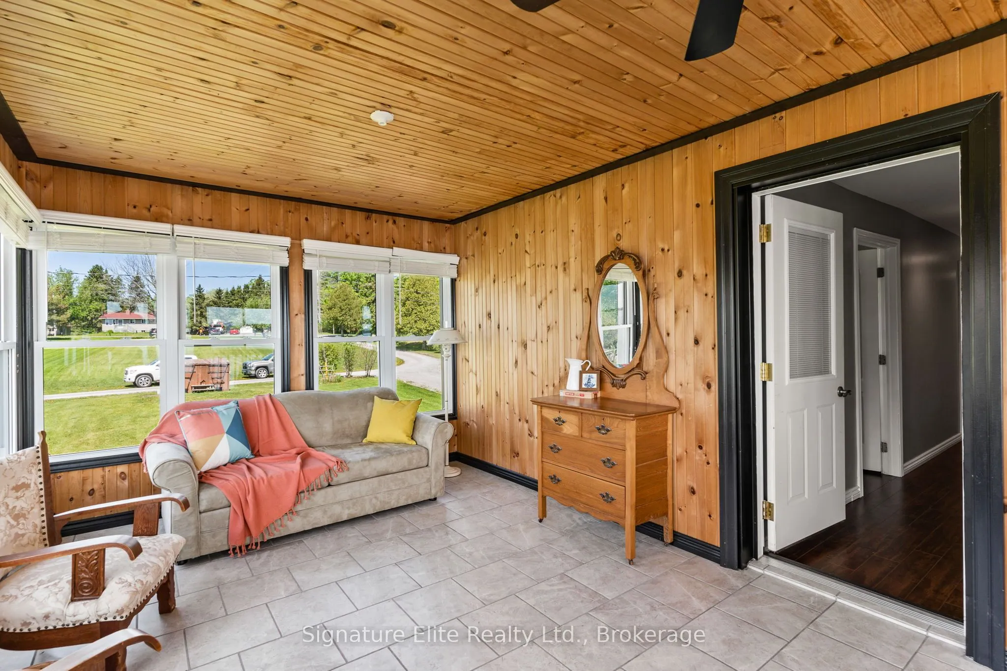 9 Fieldview Drive