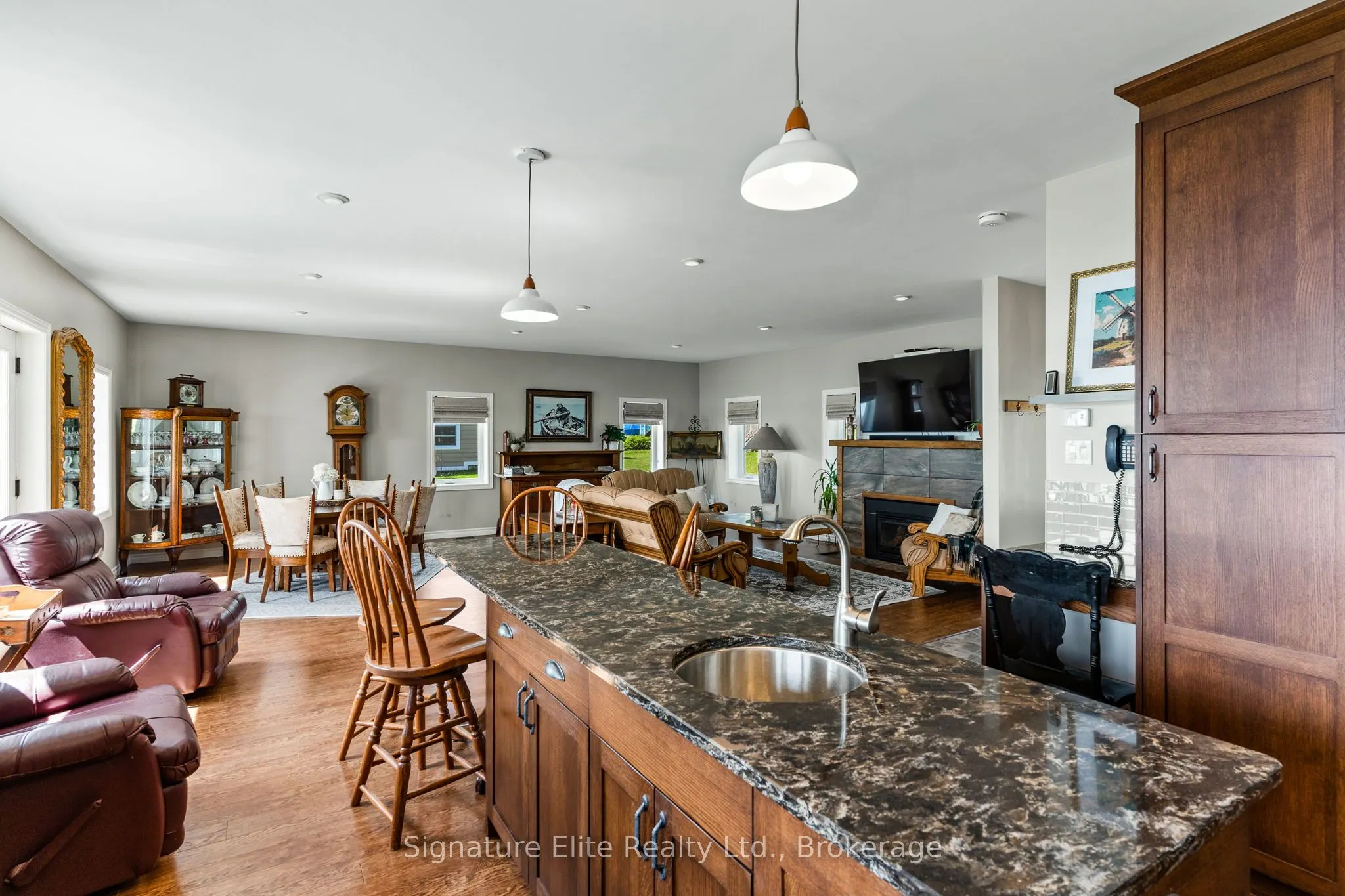 9 Fieldview Drive