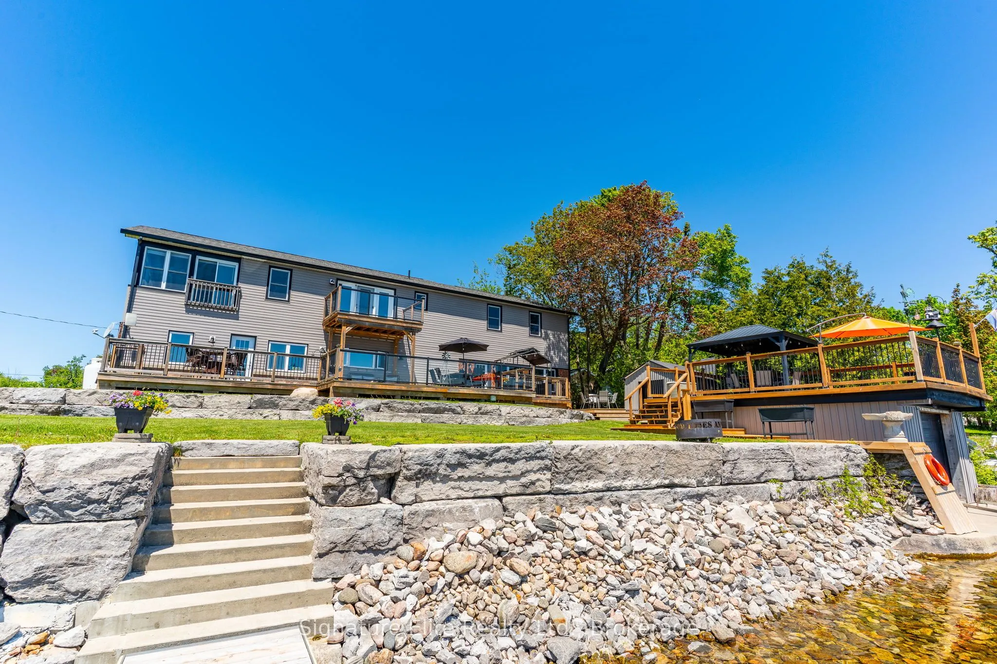 9 Fieldview Drive