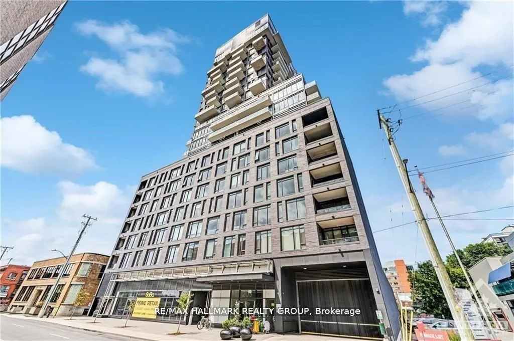 203 Catherine Street W #710
