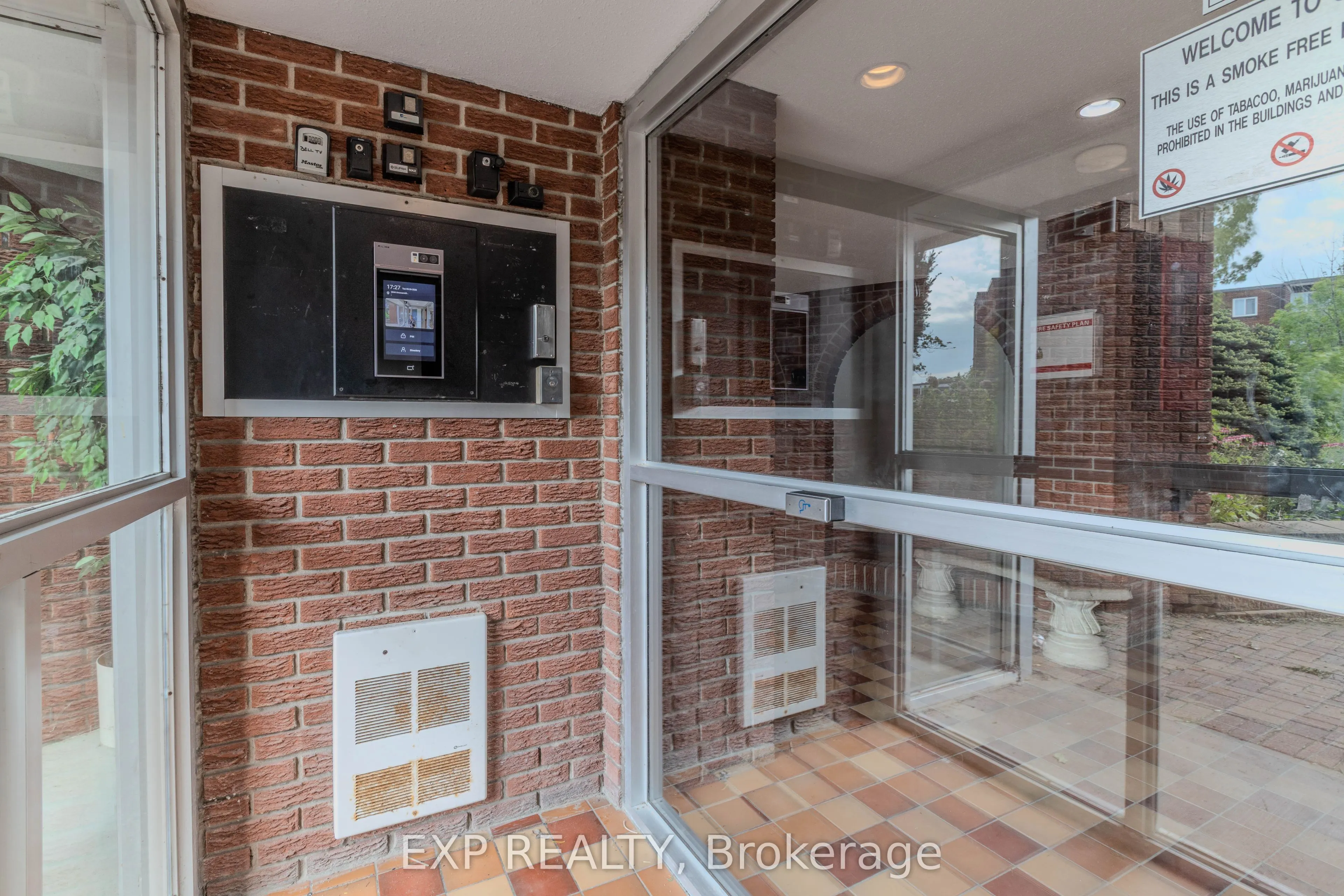 2044 Arrowsmith Drive #404 B