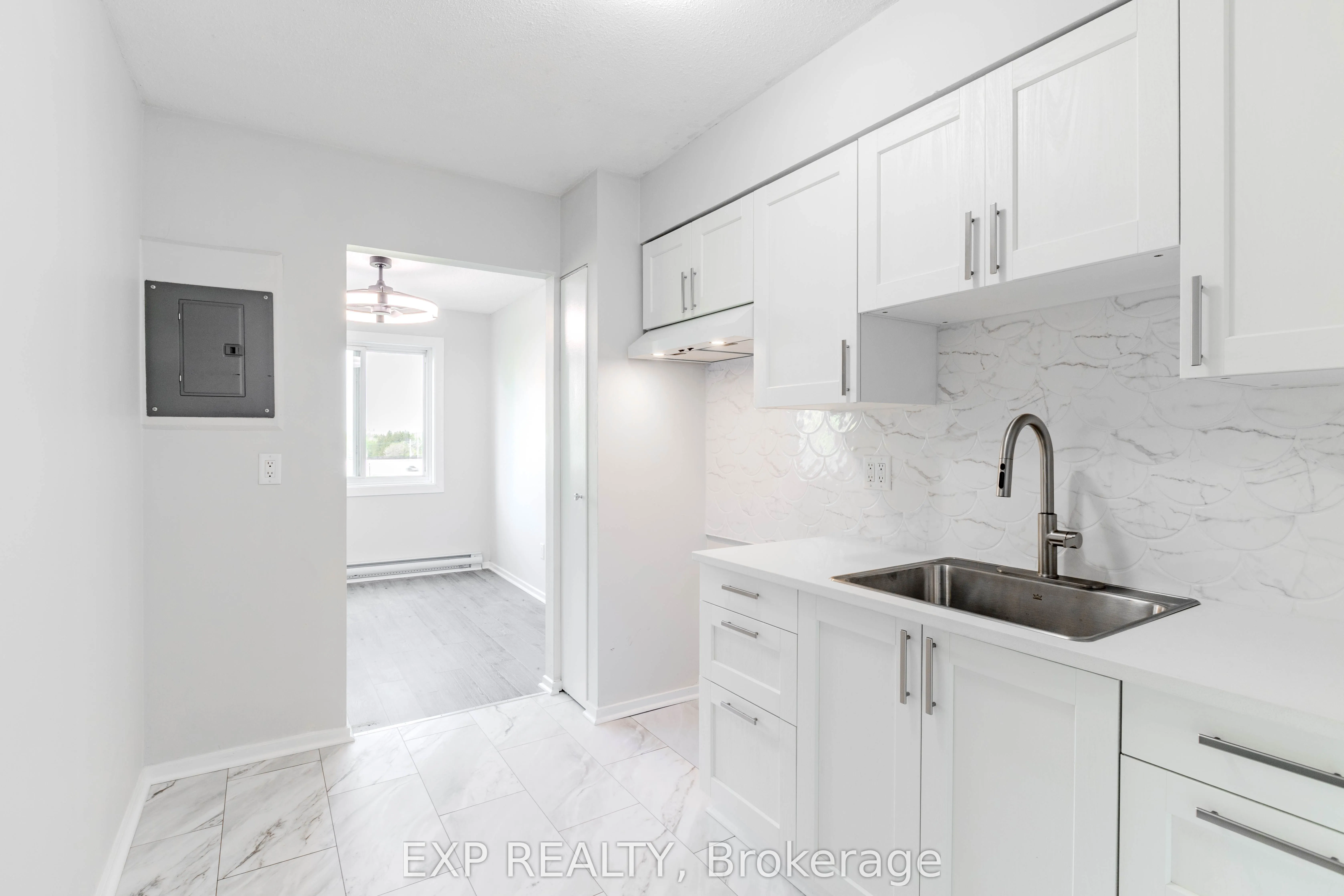 2044 Arrowsmith Drive #404 B
