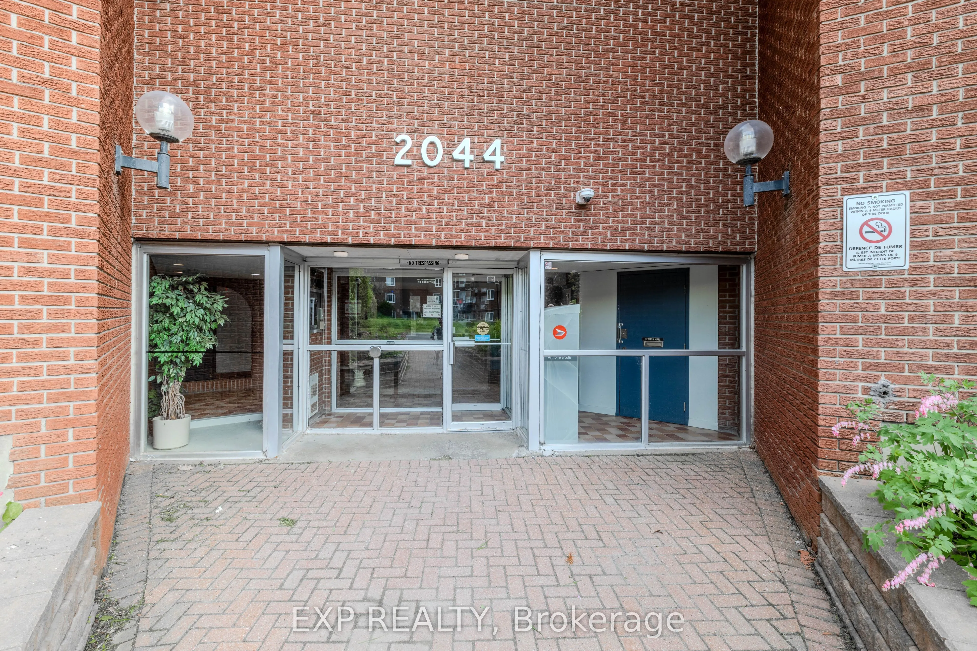 2044 Arrowsmith Drive #404 B