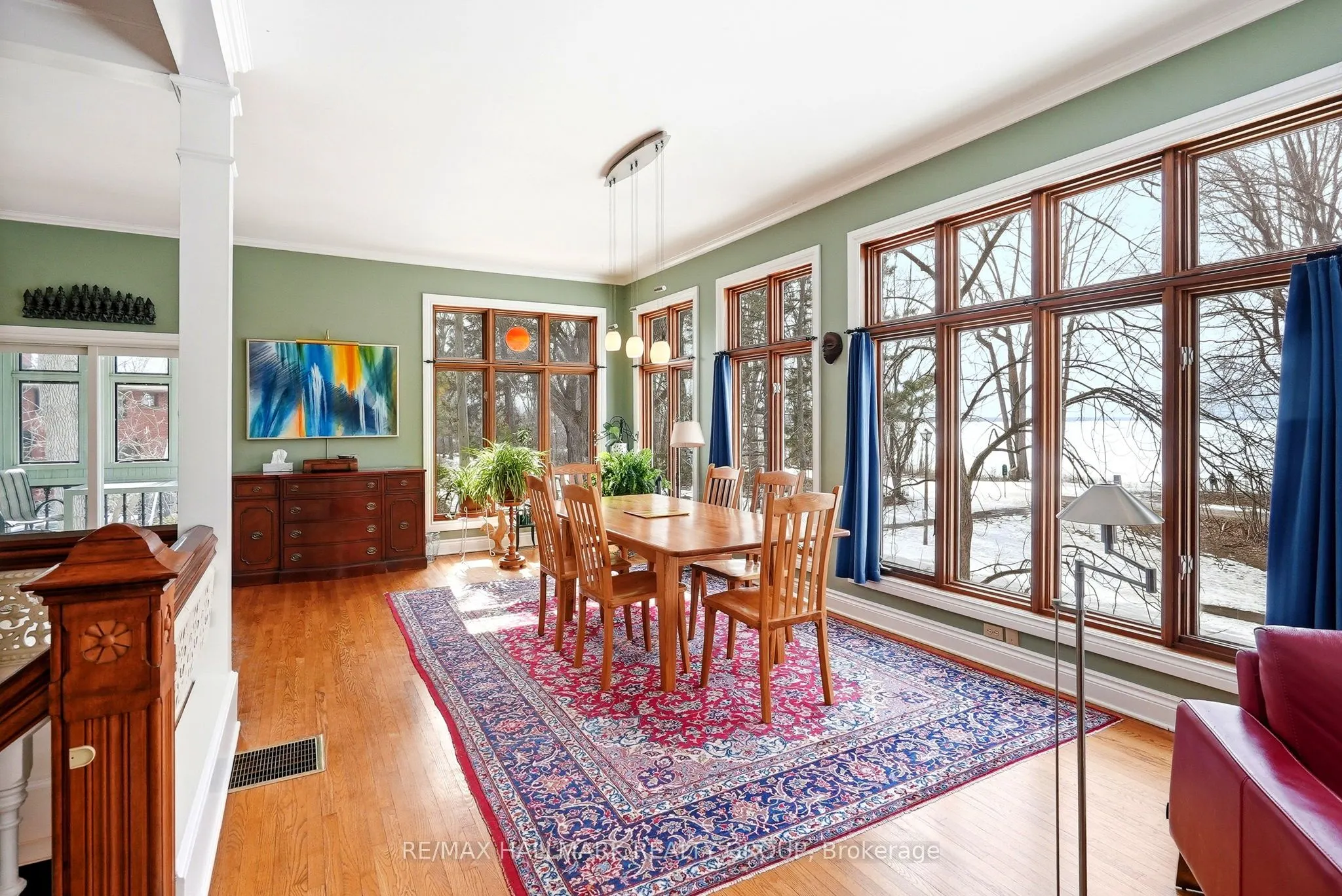 53 Scrivens Street