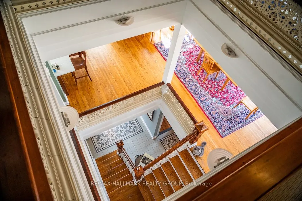 53 Scrivens Street