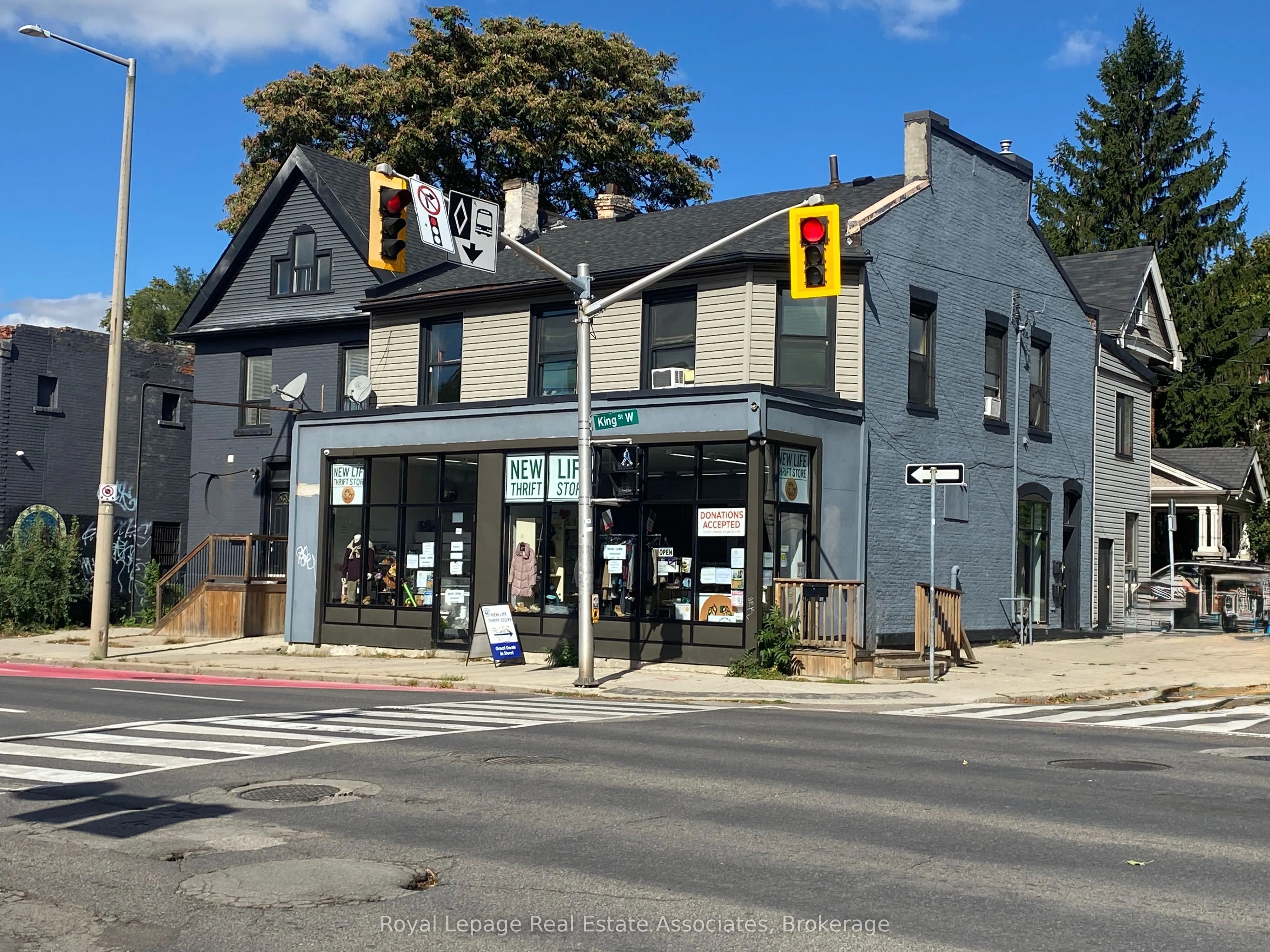 428 King Street W