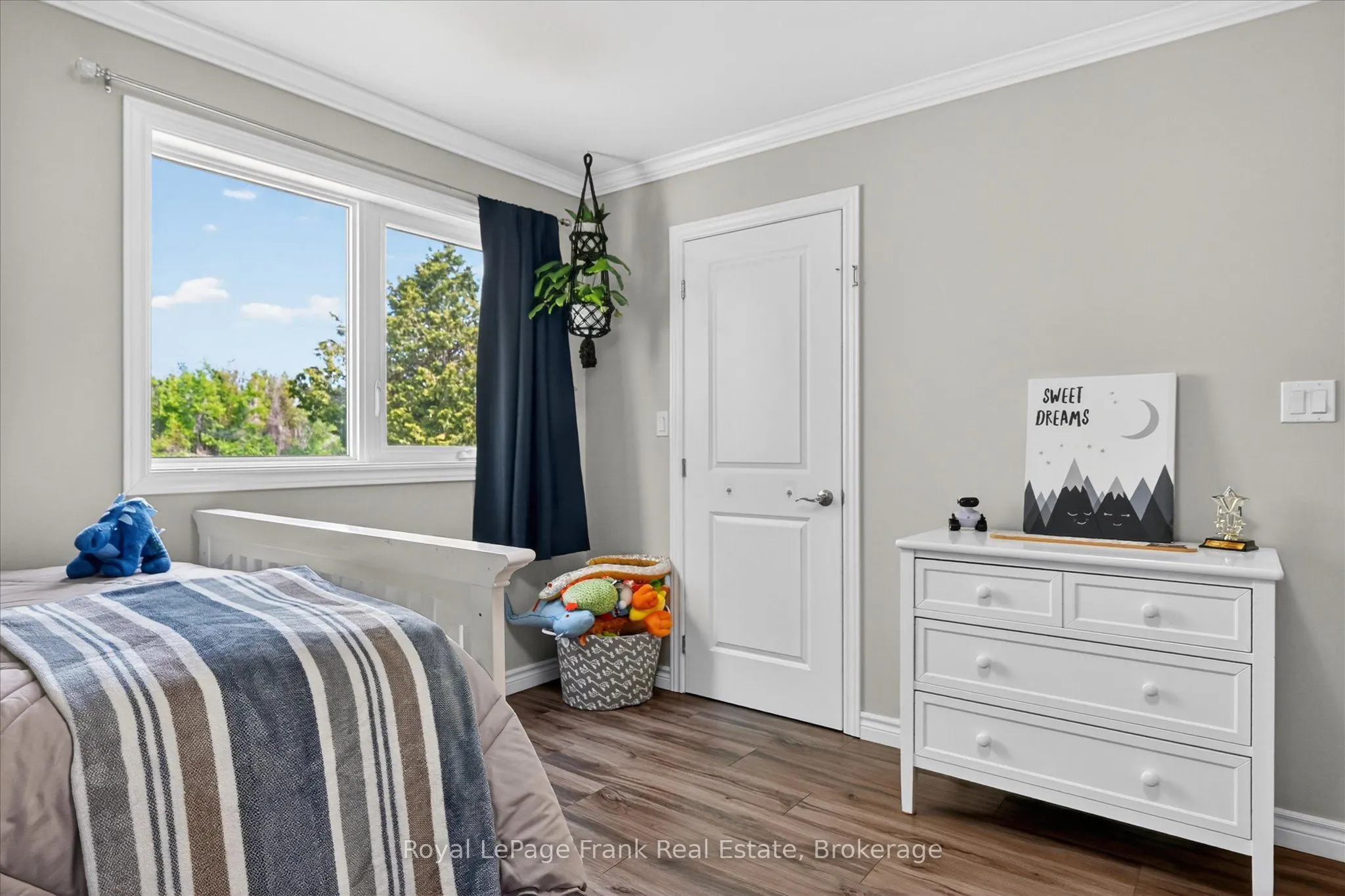34 Rideau Drive