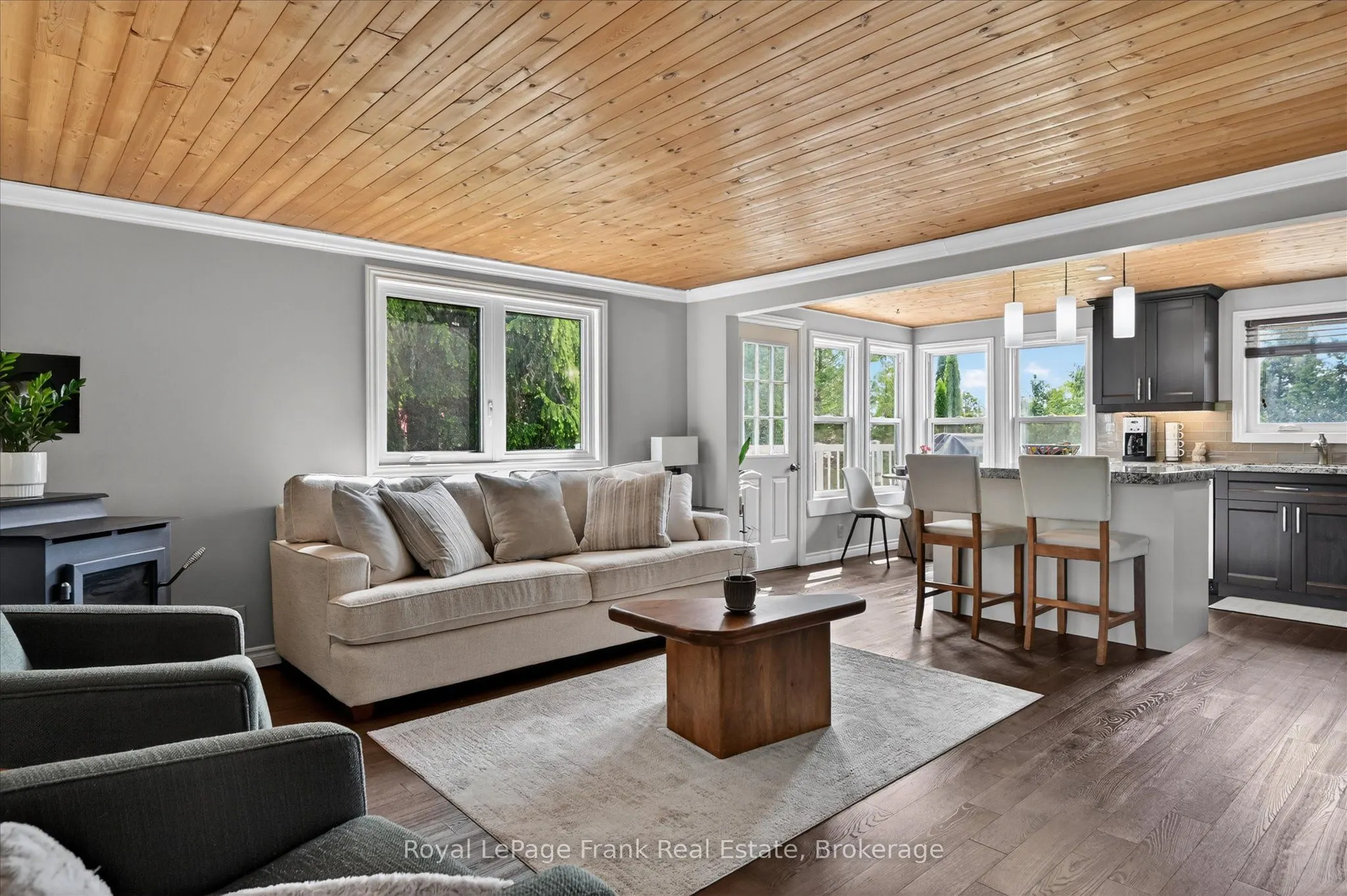 34 Rideau Drive