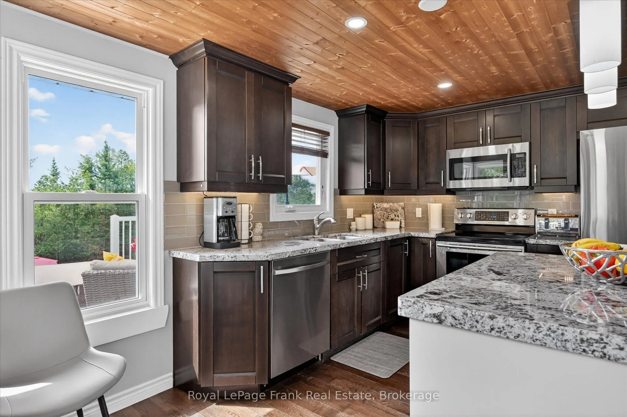 34 Rideau Drive