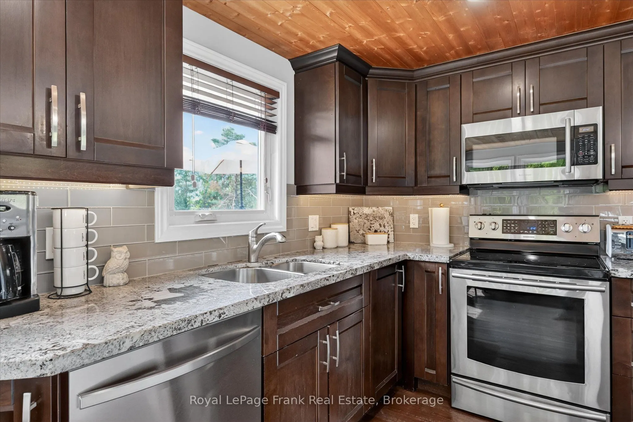 34 Rideau Drive