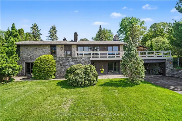 17 Goodwood Drive