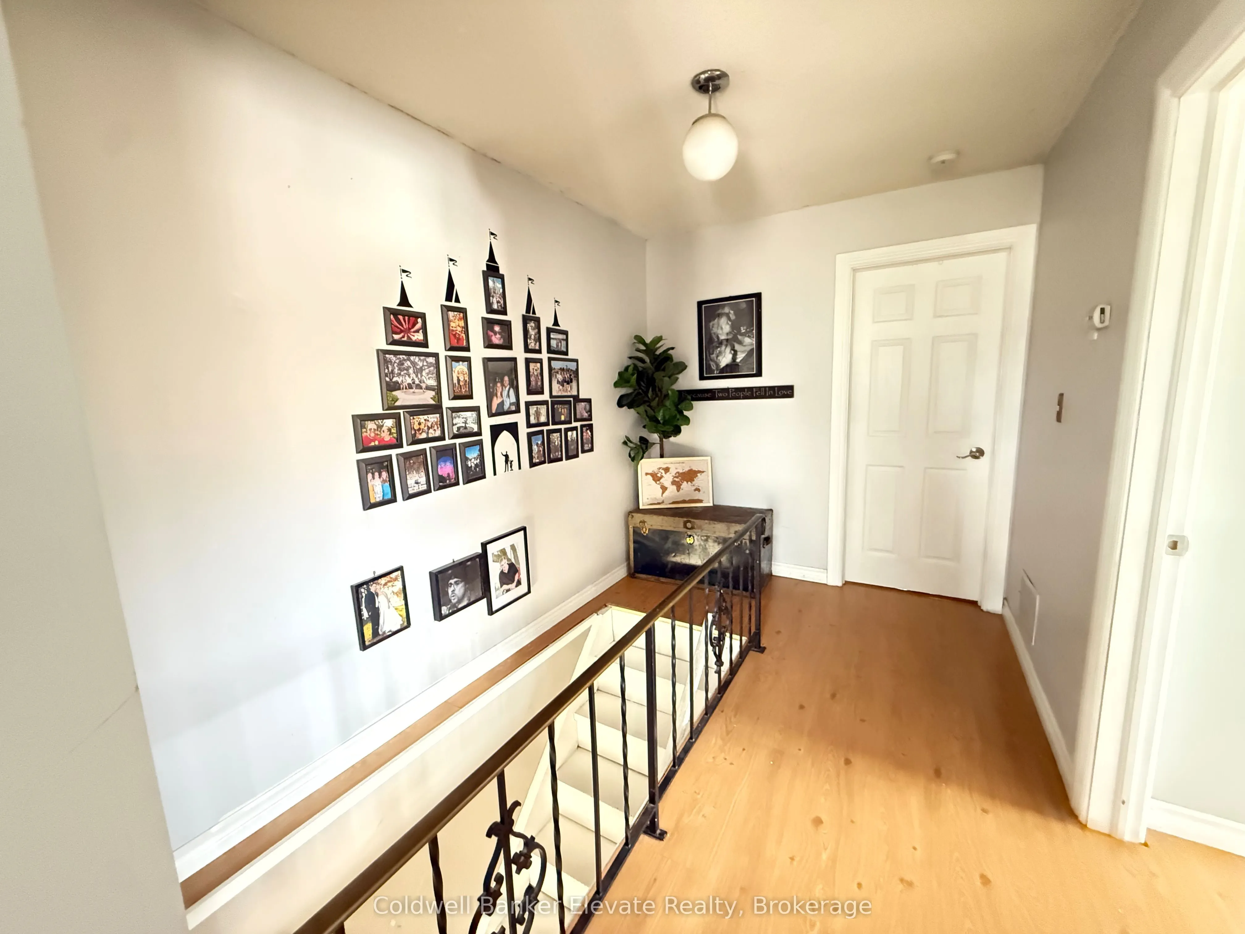 1860 7TH Avenue W