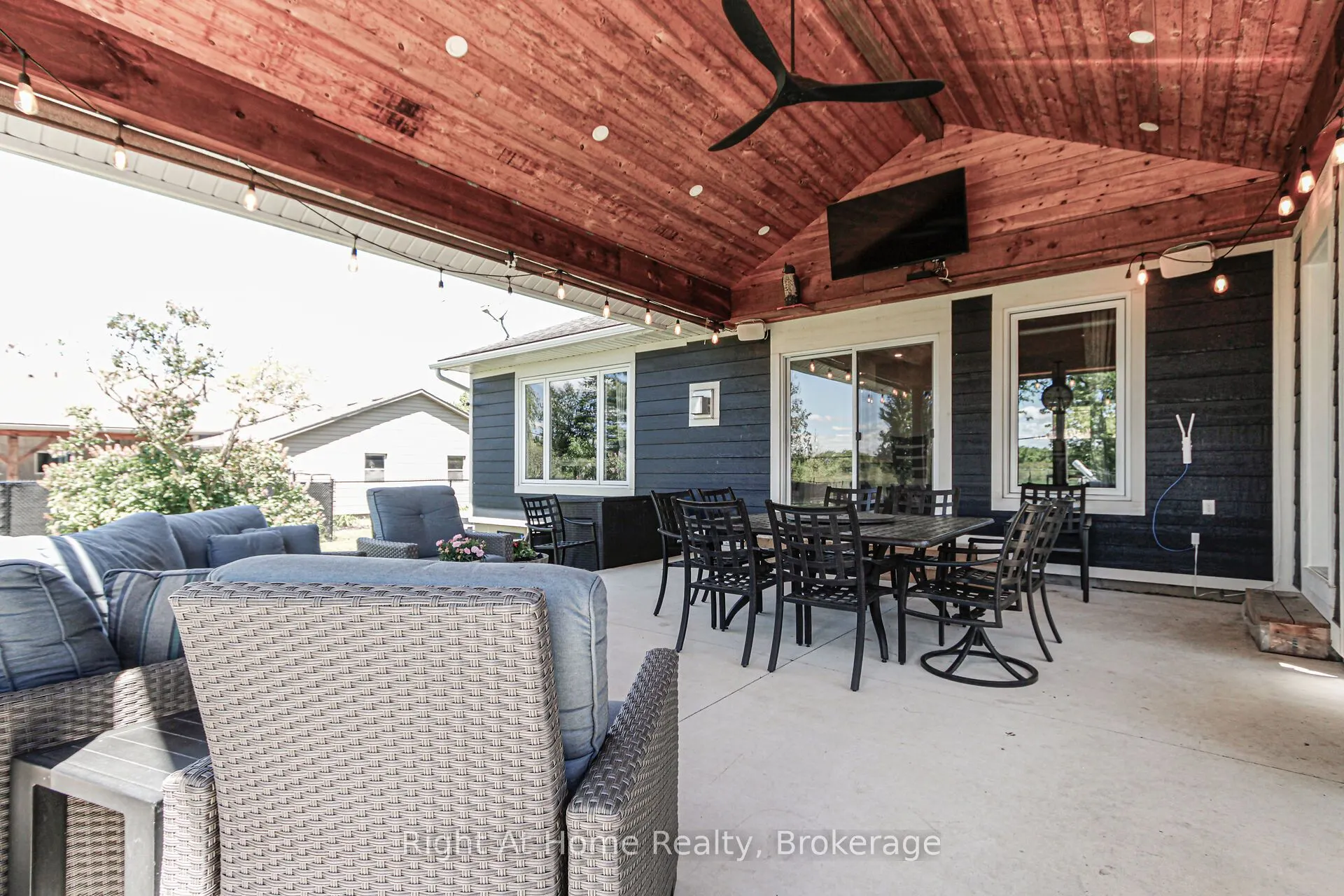 367 Golf Club Road