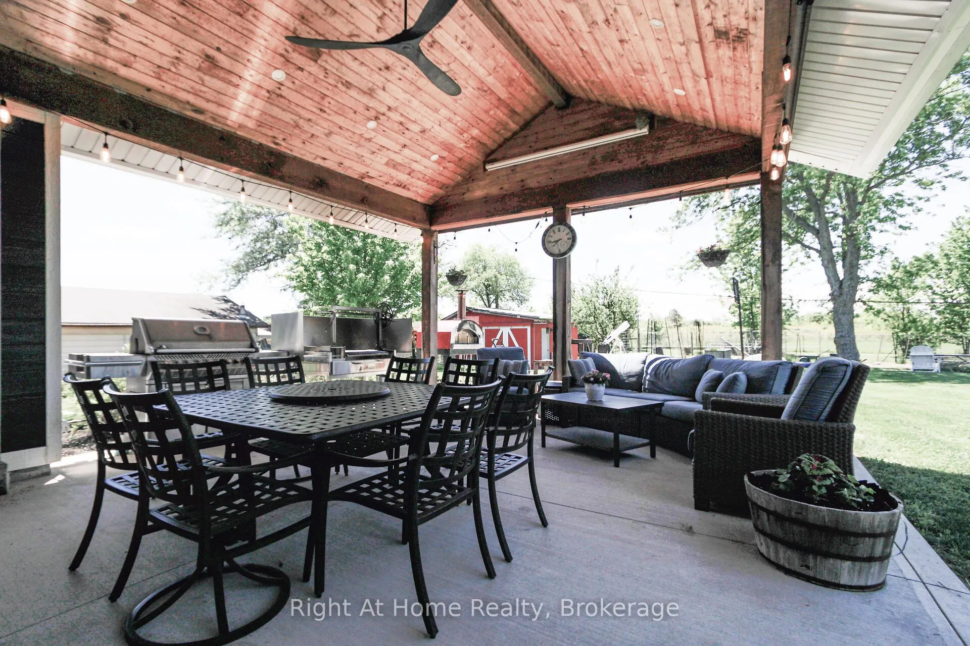 367 Golf Club Road