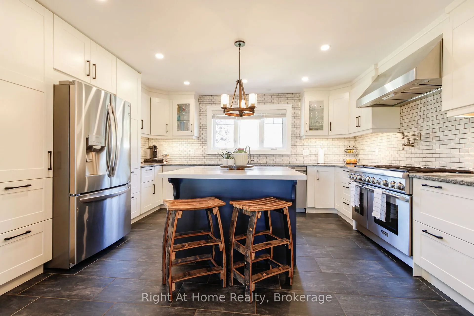 367 Golf Club Road