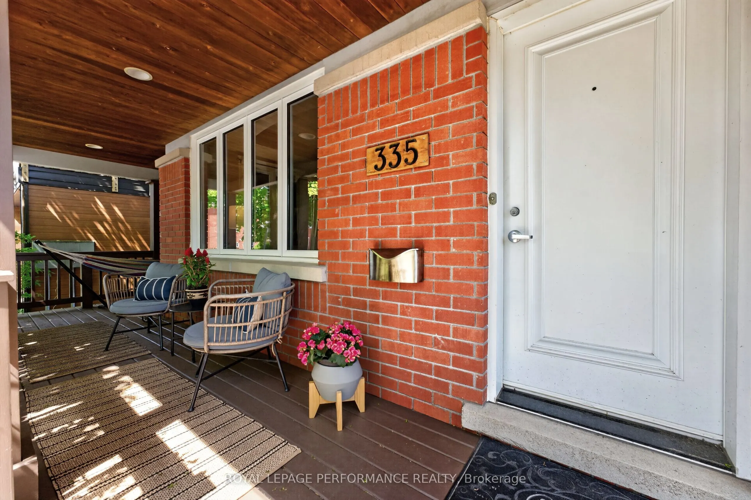 335 Osgoode Street