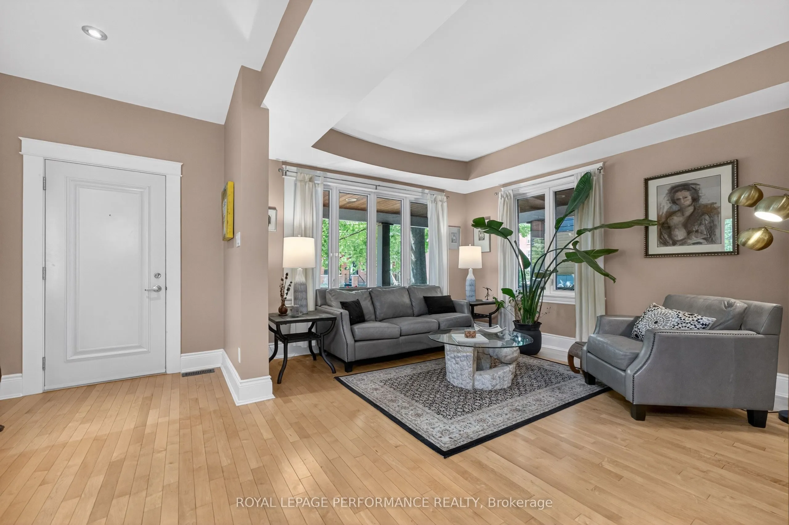 335 Osgoode Street