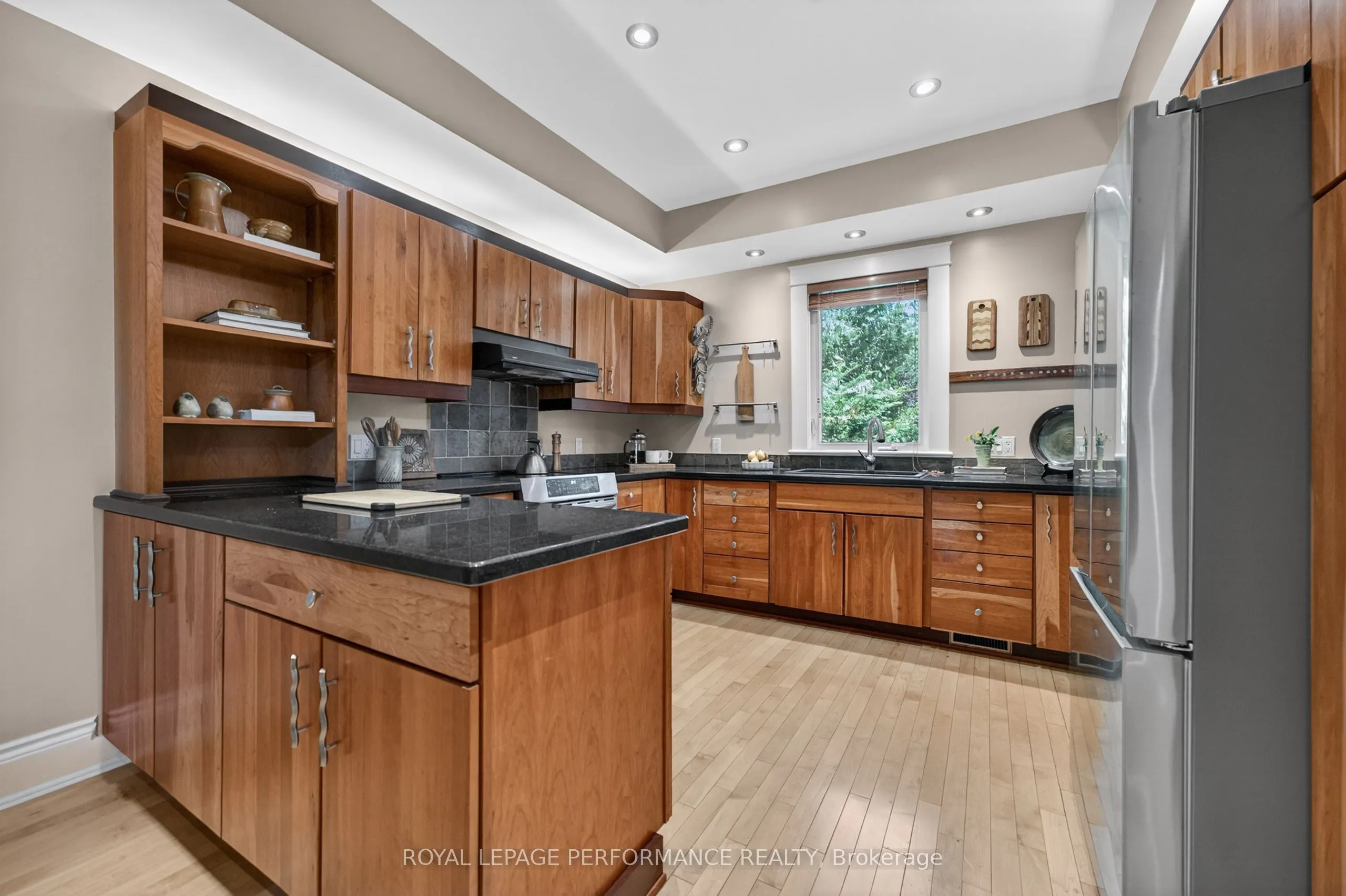 335 Osgoode Street