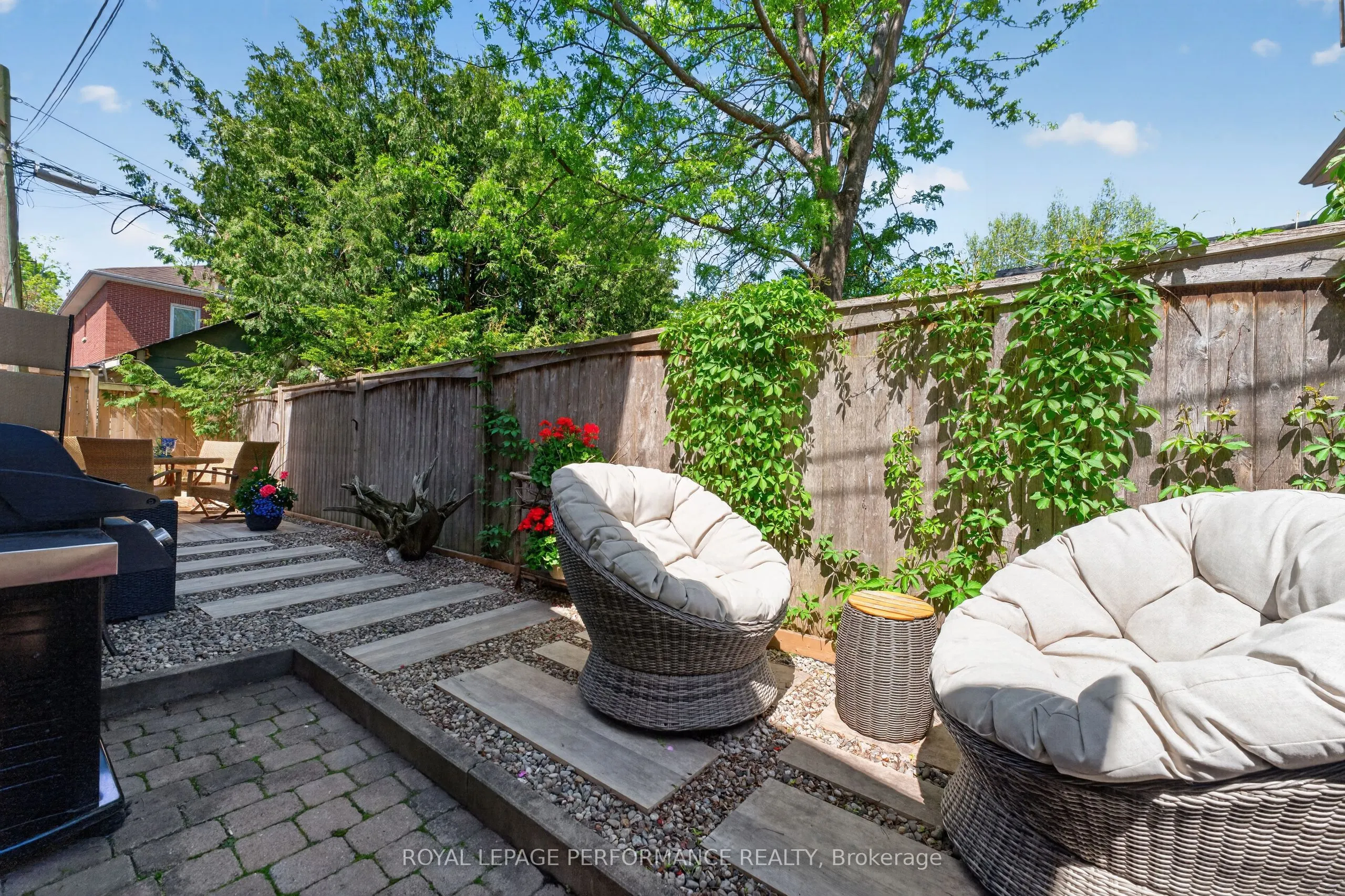 335 Osgoode Street