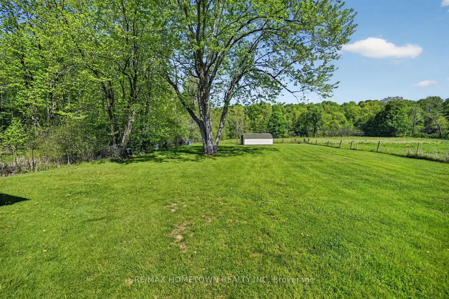 1404 Hallecks Road E