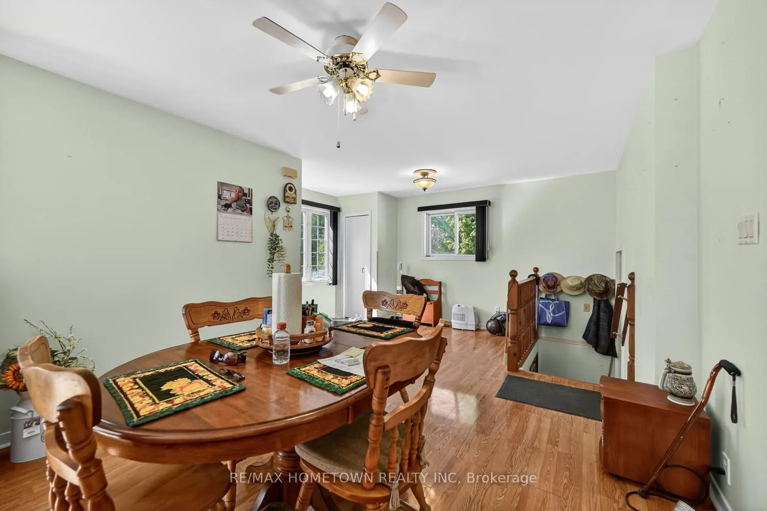1404 Hallecks Road E