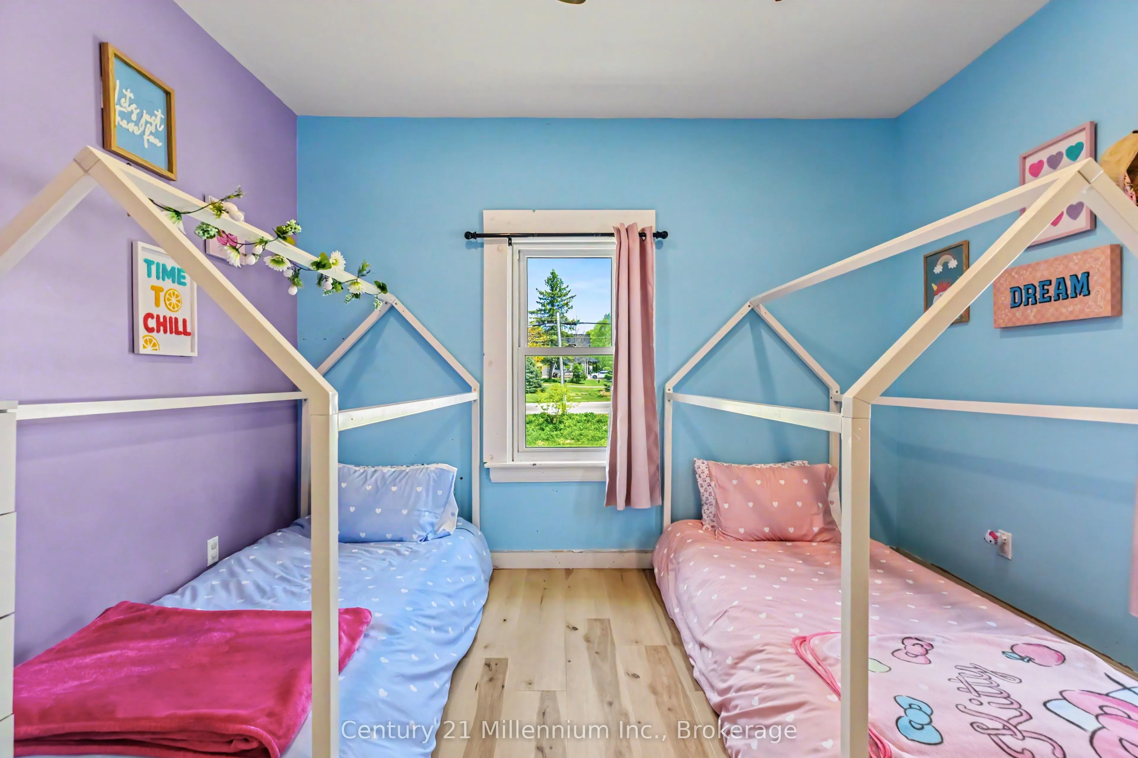 680193 Chatsworth Road 24