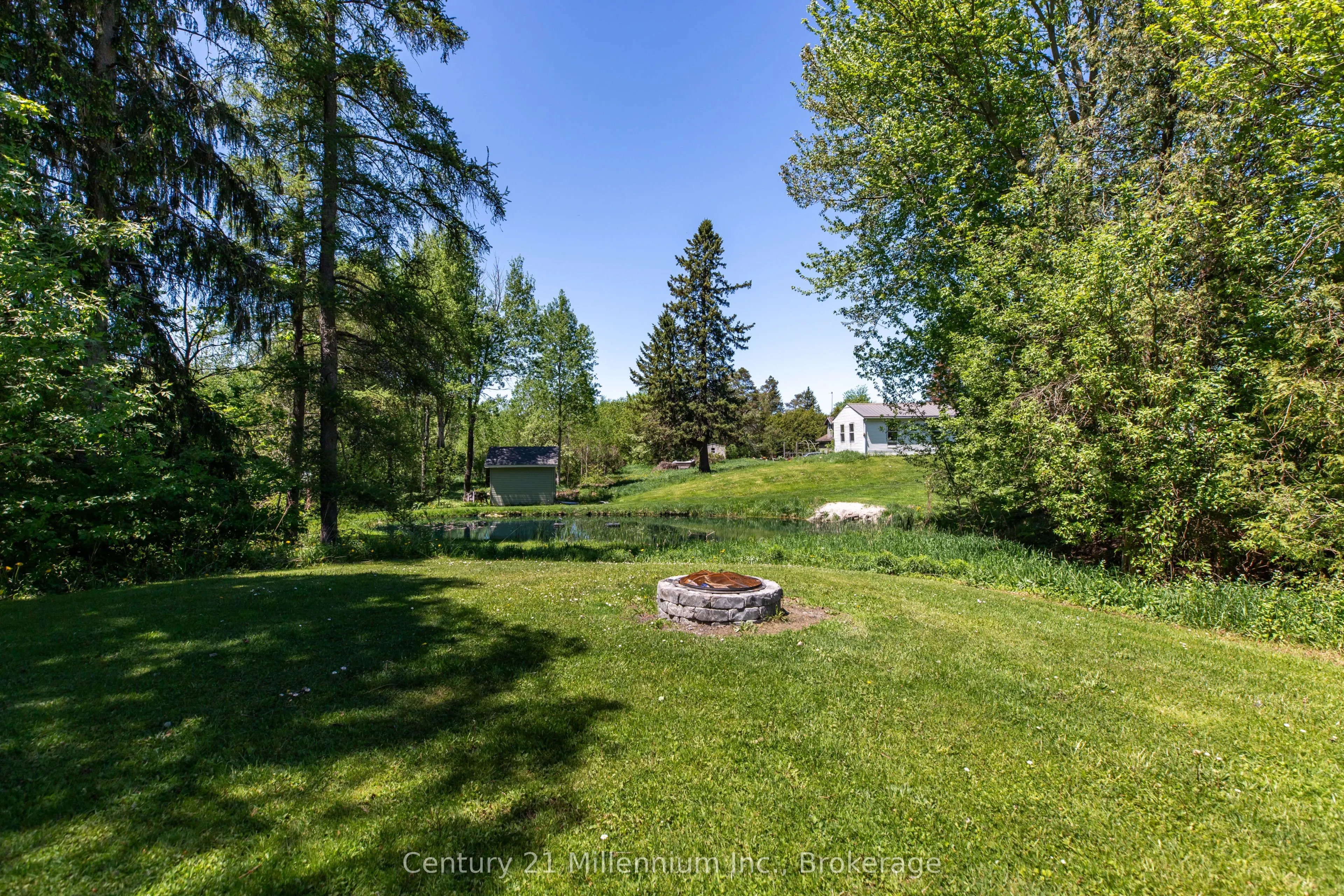 680193 Chatsworth Road 24