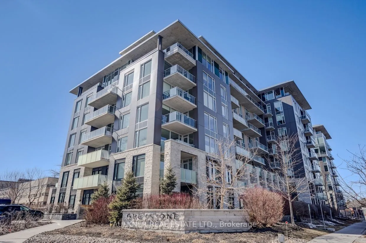 530 De Mazenod Avenue #413