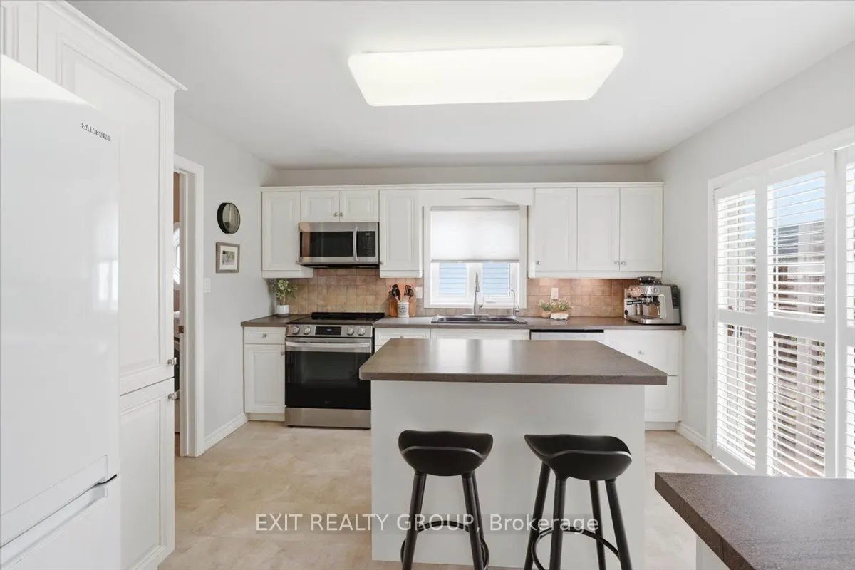 26 Lockwood Drive
